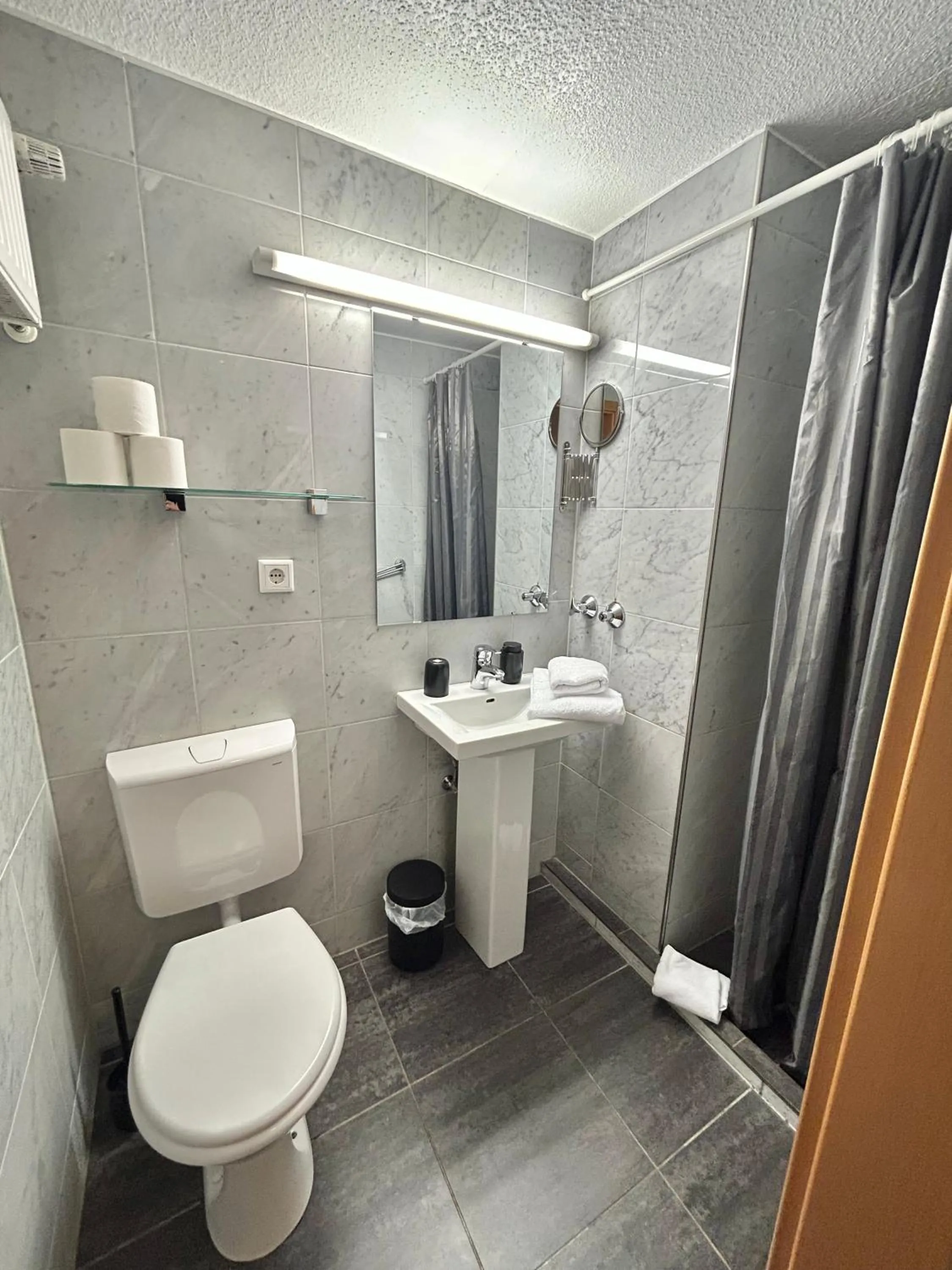 Bathroom in The Soho Altstadt Relais