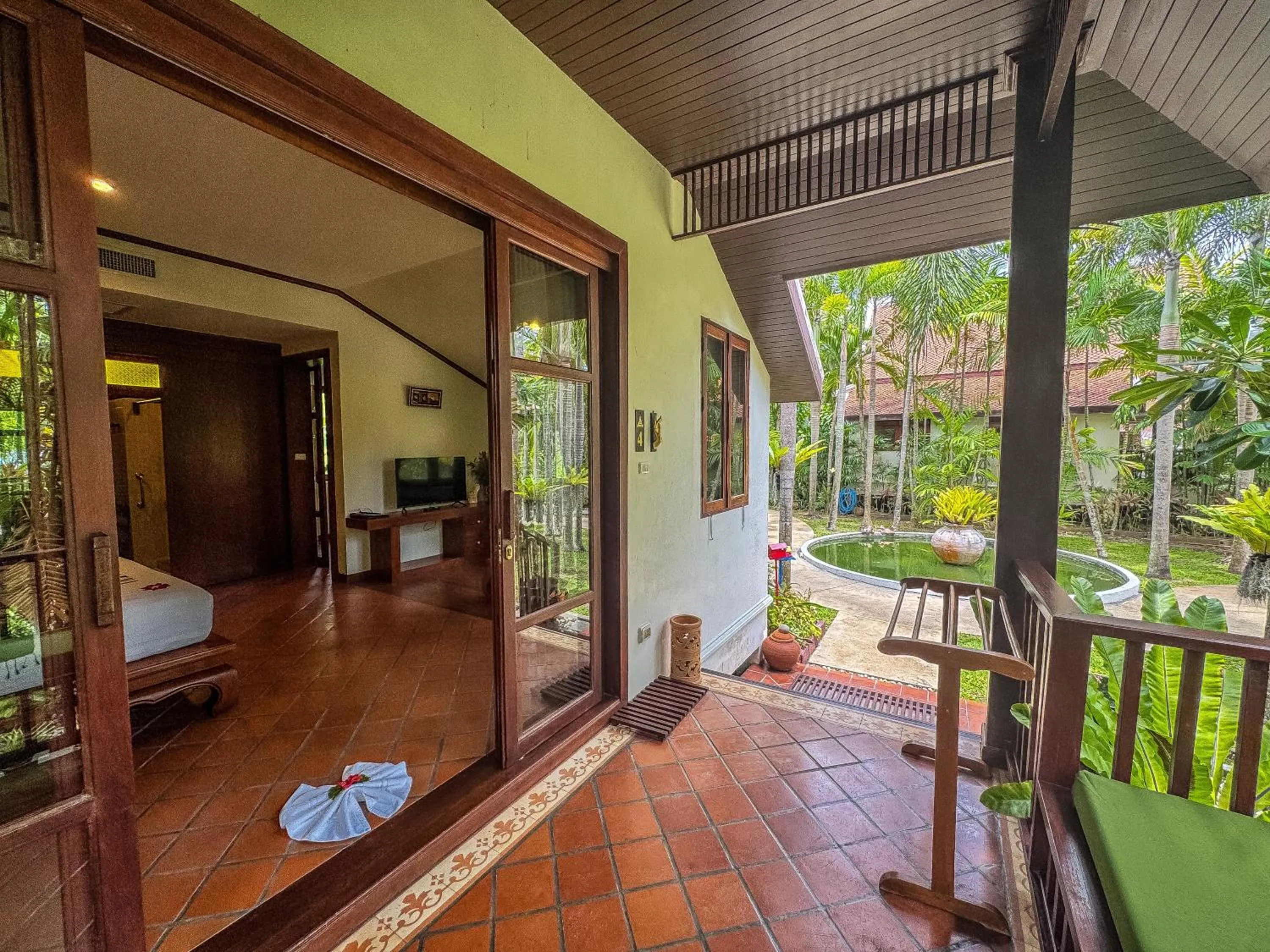 Balcony/Terrace in Baan Thai Lanta Resort