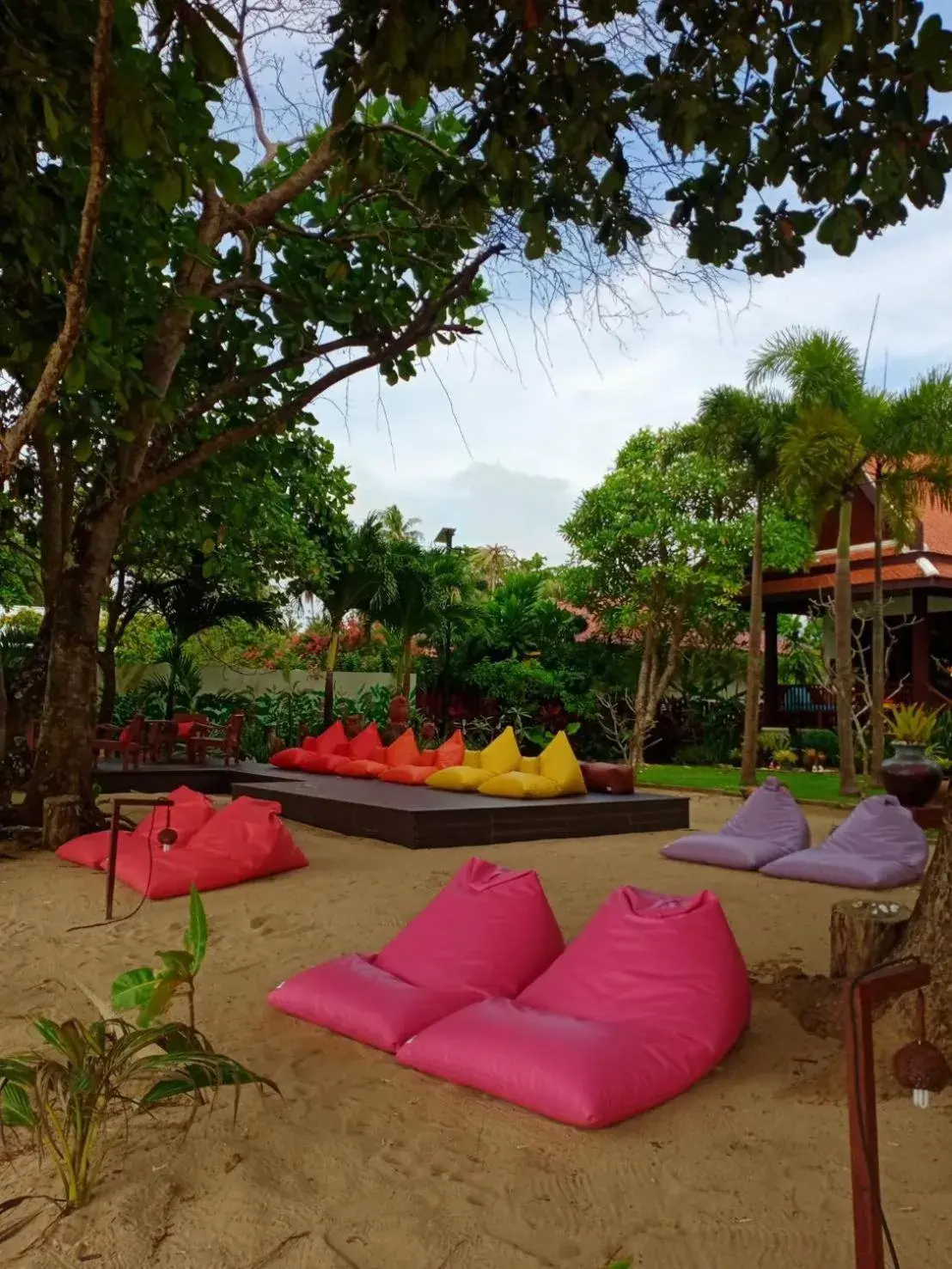 Day in Baan Thai Lanta Resort