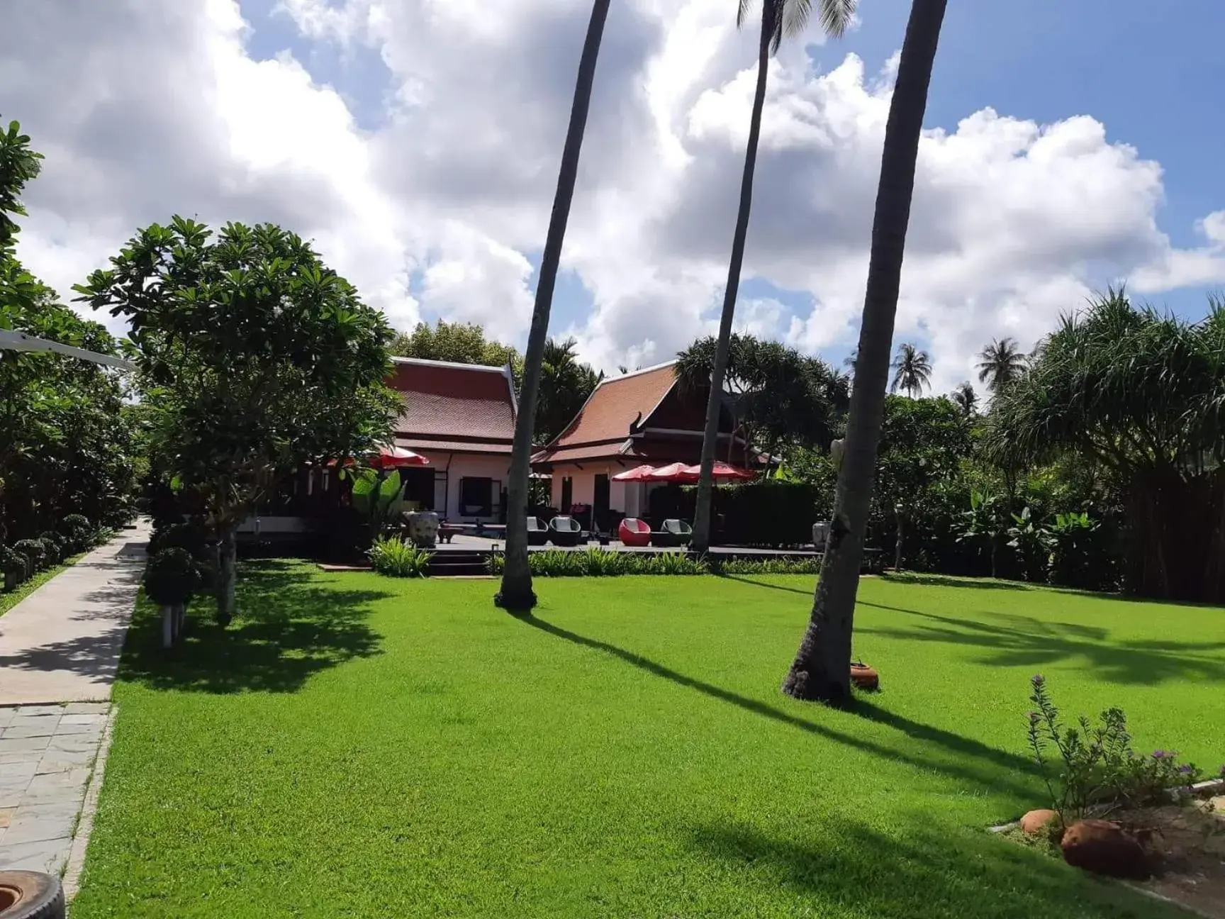 Garden view in Baan Thai Lanta Resort