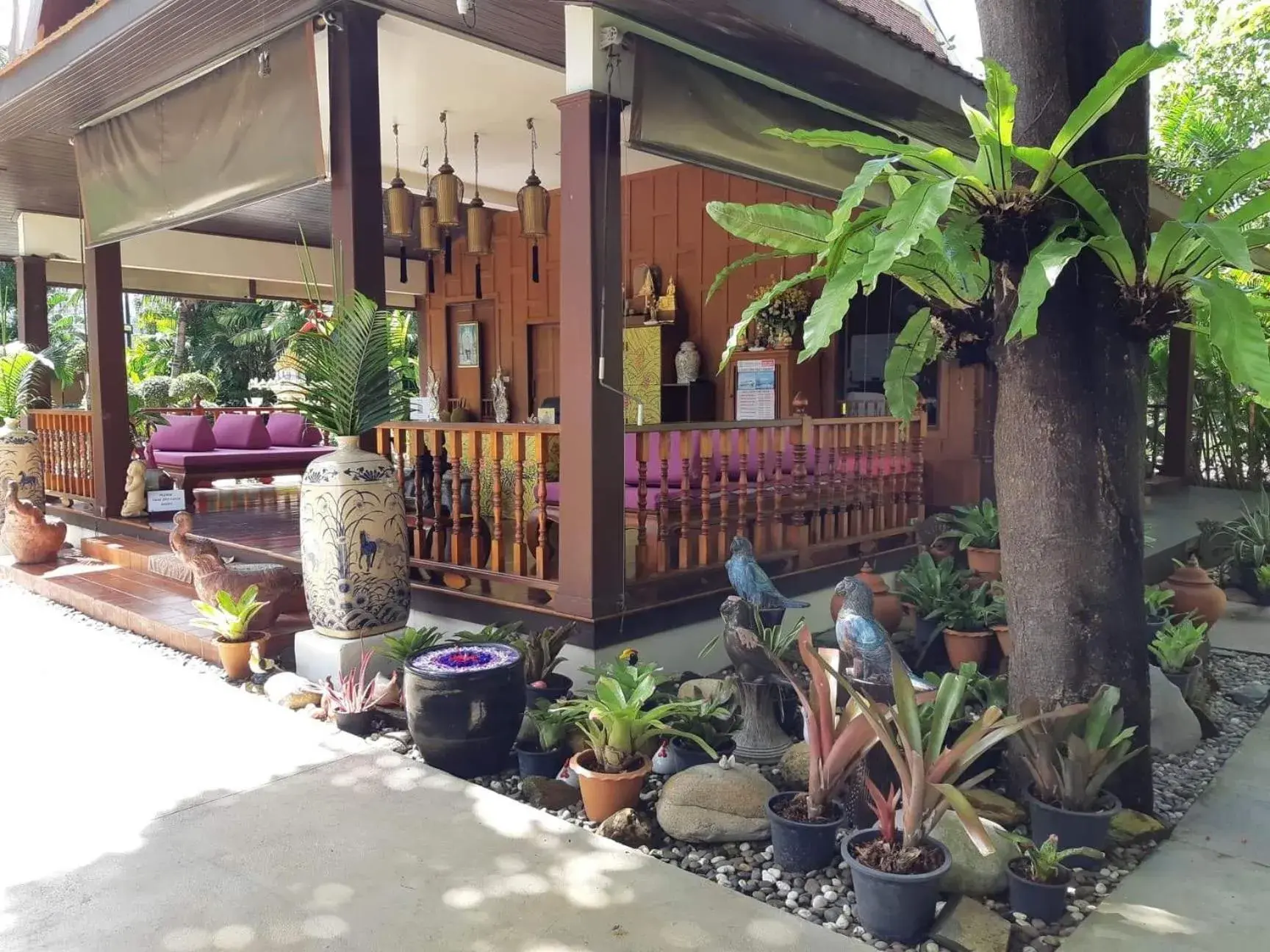 Patio in Baan Thai Lanta Resort