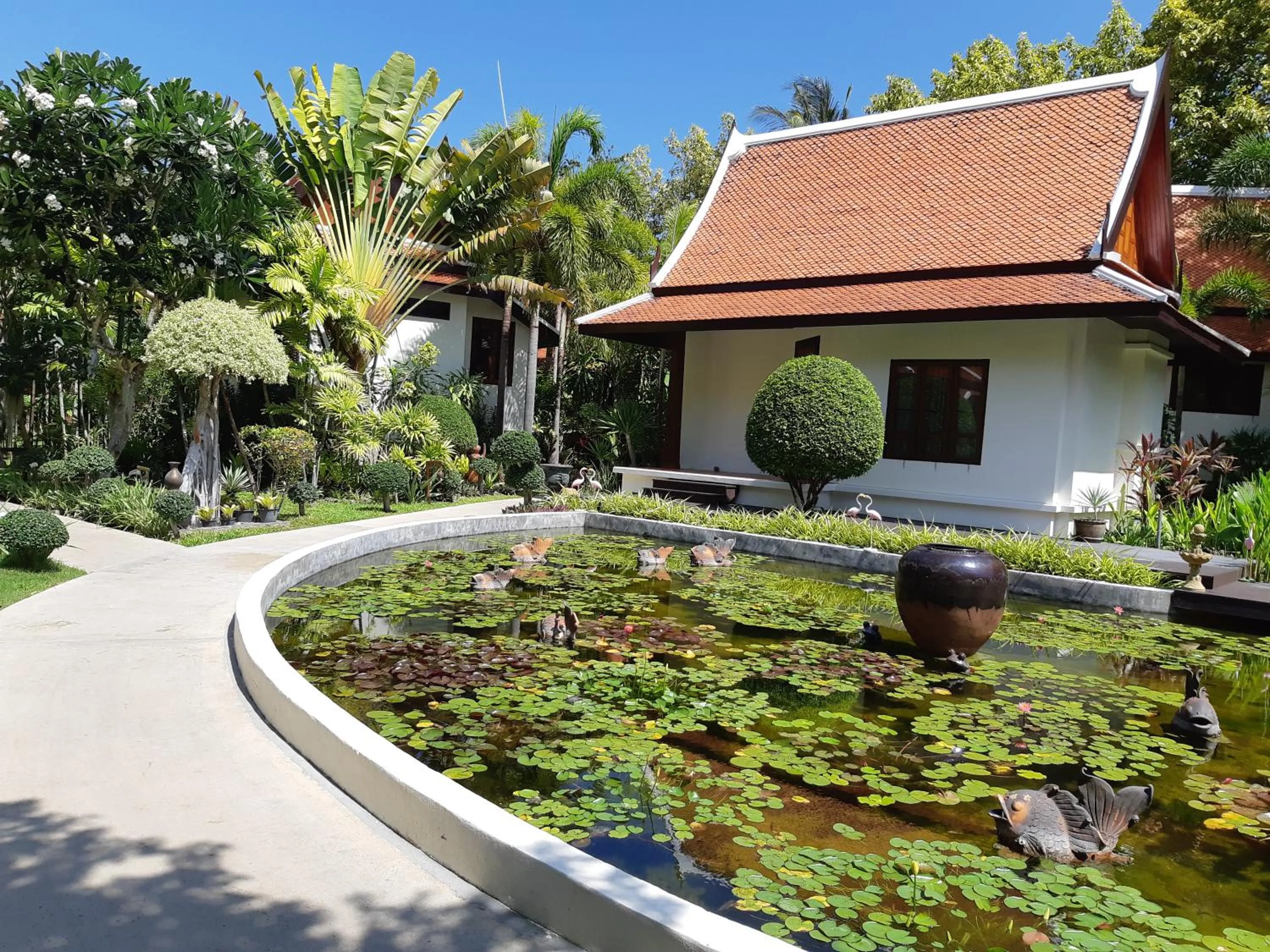Garden in Baan Thai Lanta Resort