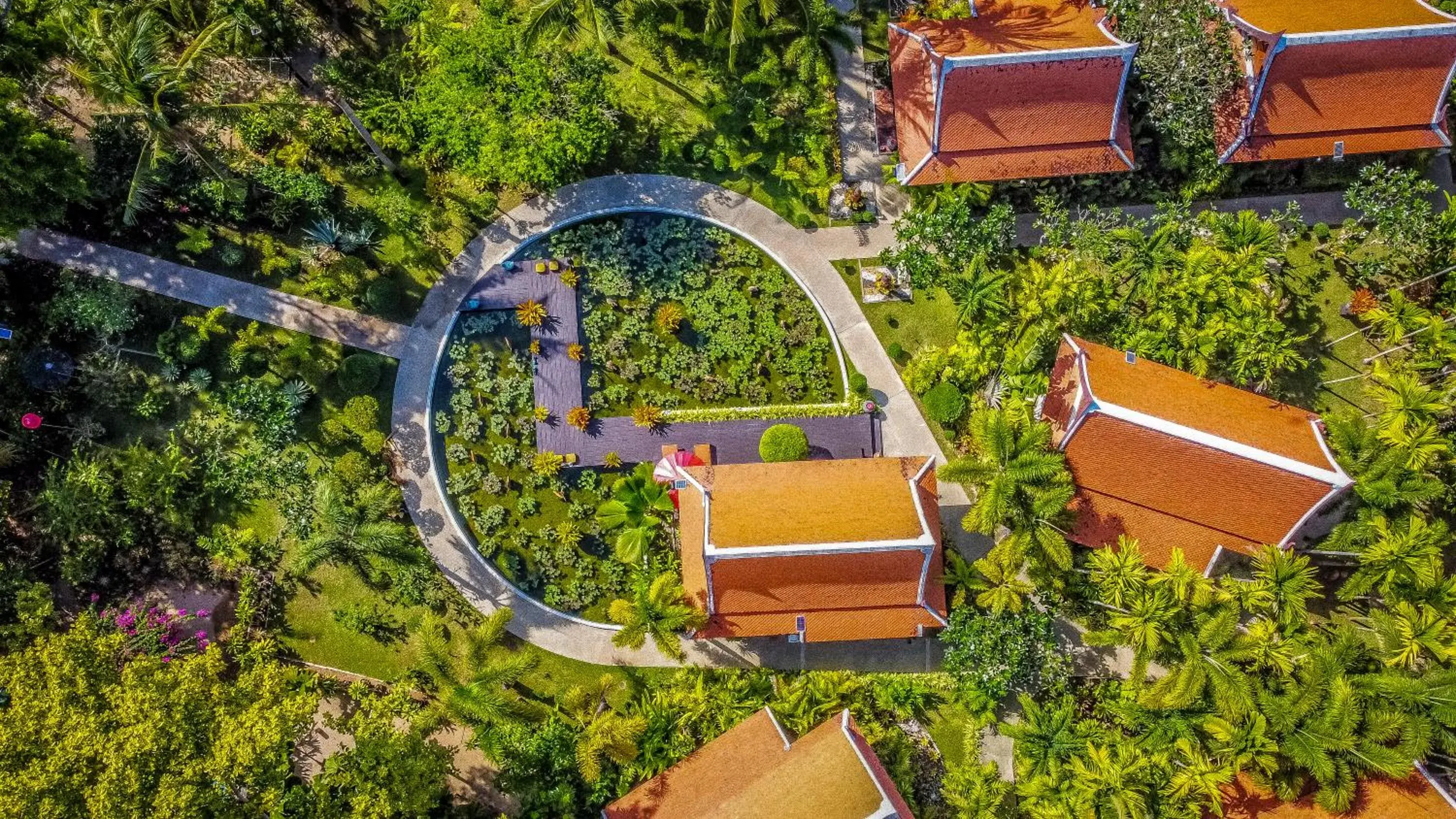 Property building in Baan Thai Lanta Resort Property building in Baan Thai Lanta Resort