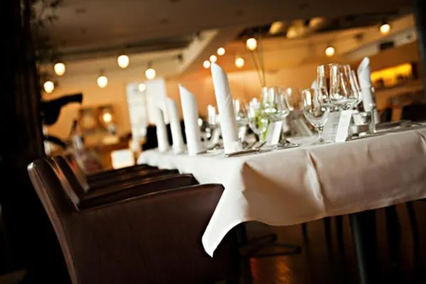 Restaurant/places to eat in Heitlinger Hof