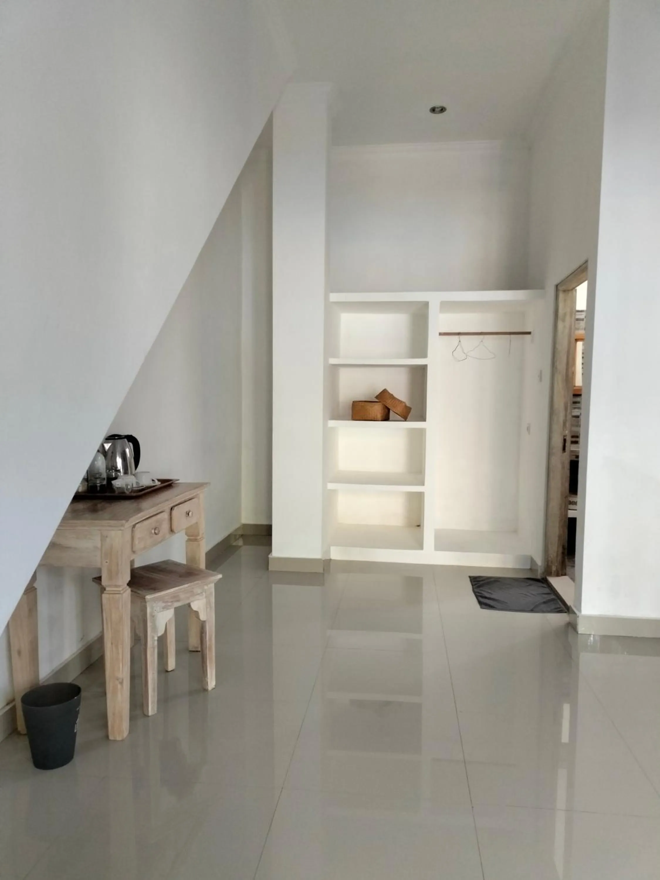 wardrobe in Bali Diversity Dive Resort