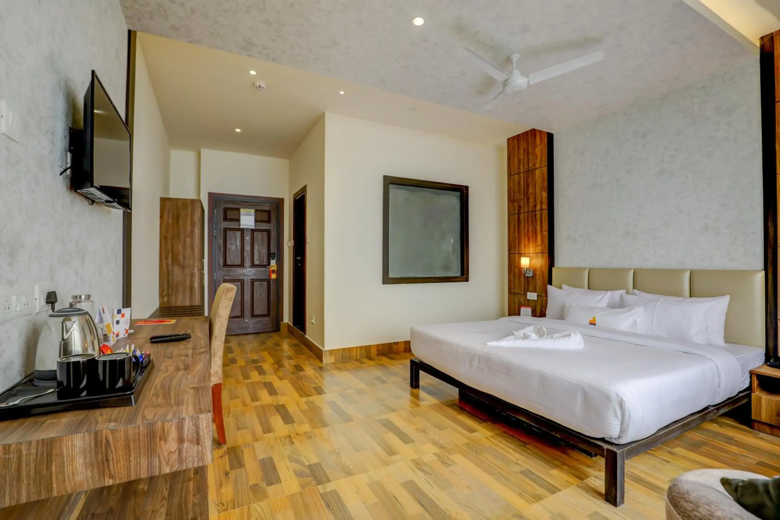 Bed in Banari Regency by Summit Bed in Banari Regency by Summit