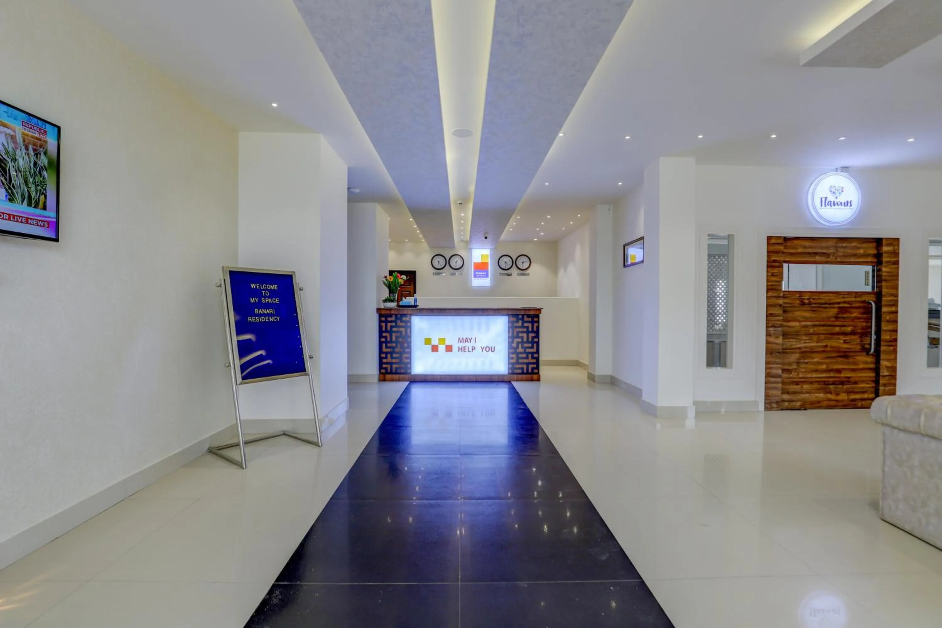 Lobby or reception in Banari Regency by Summit