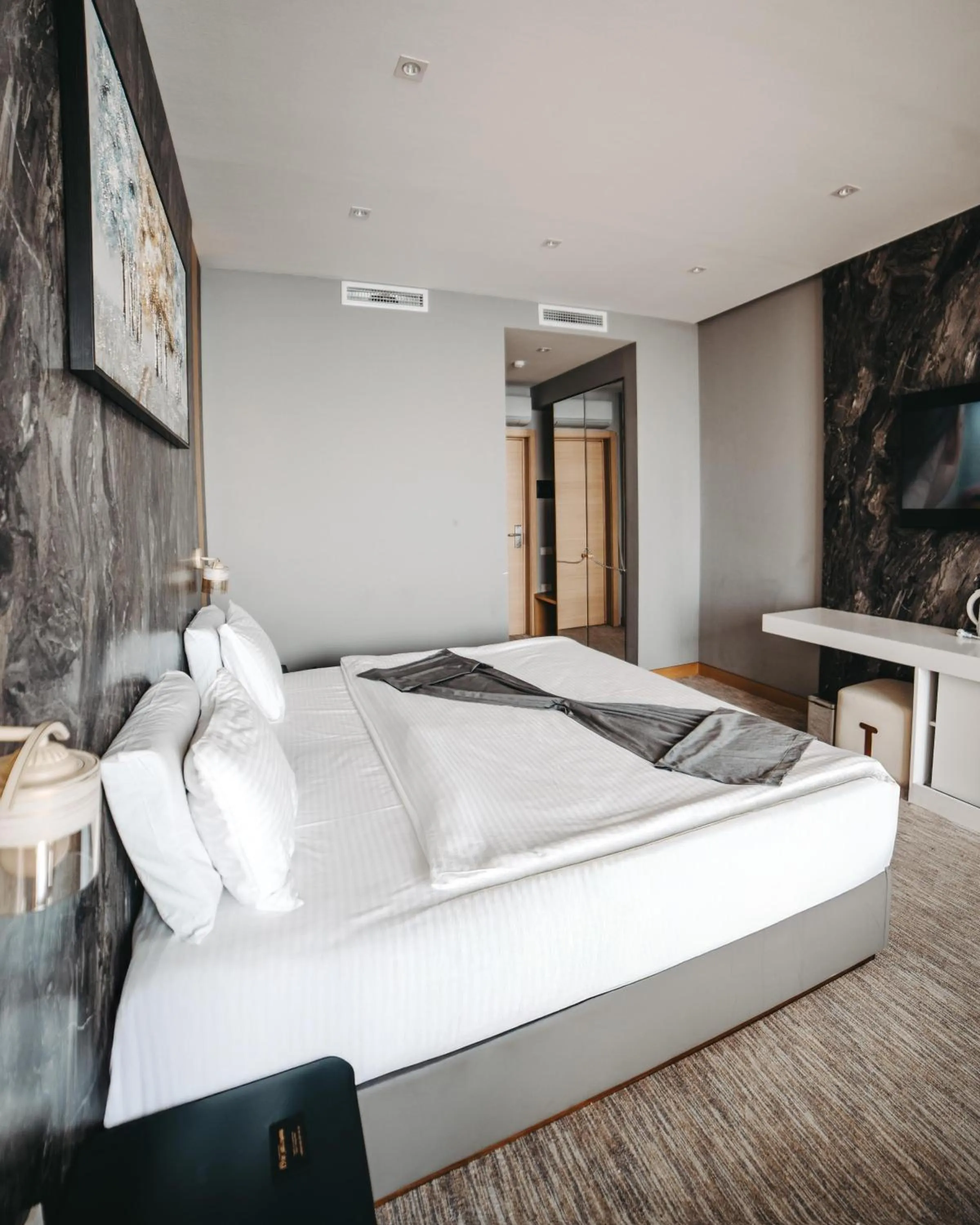 Bed in Port Marine Hotel By HOLLYWOOD