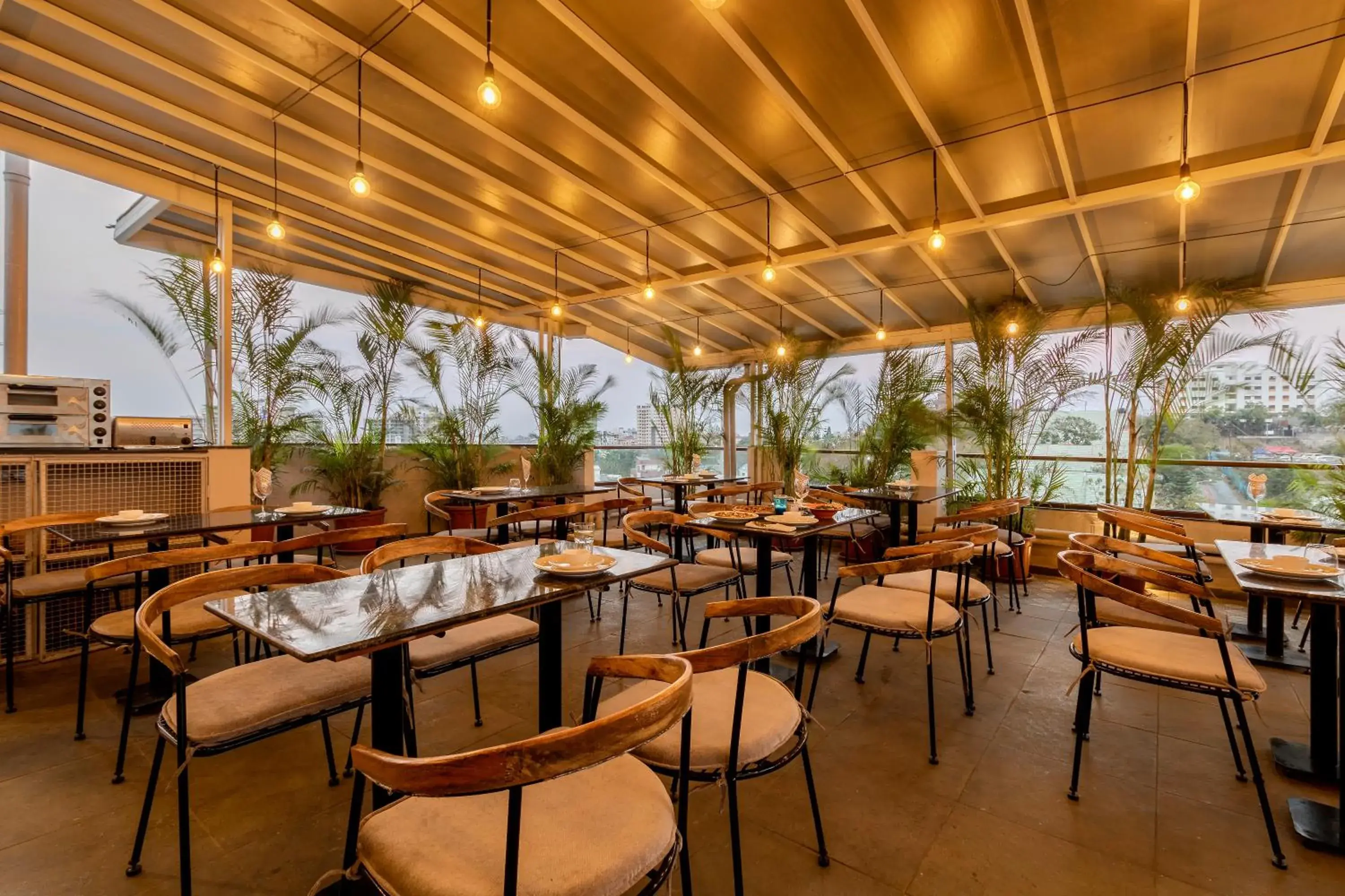 Restaurant/Places to Eat in Hotel Tattva Suites Restaurant/Places to Eat in Hotel Tattva Suites