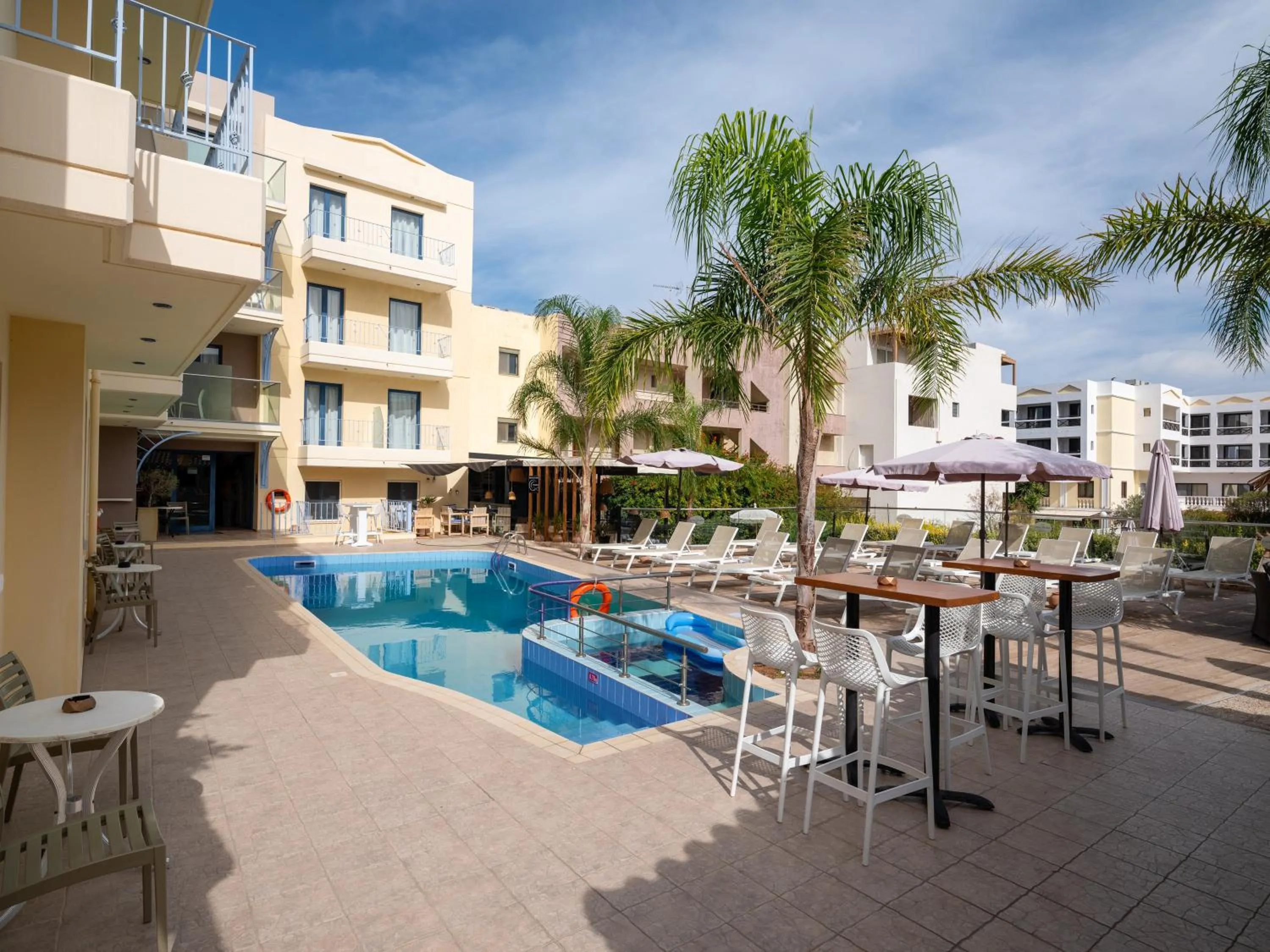 Pool view in Manos Maria Hotel