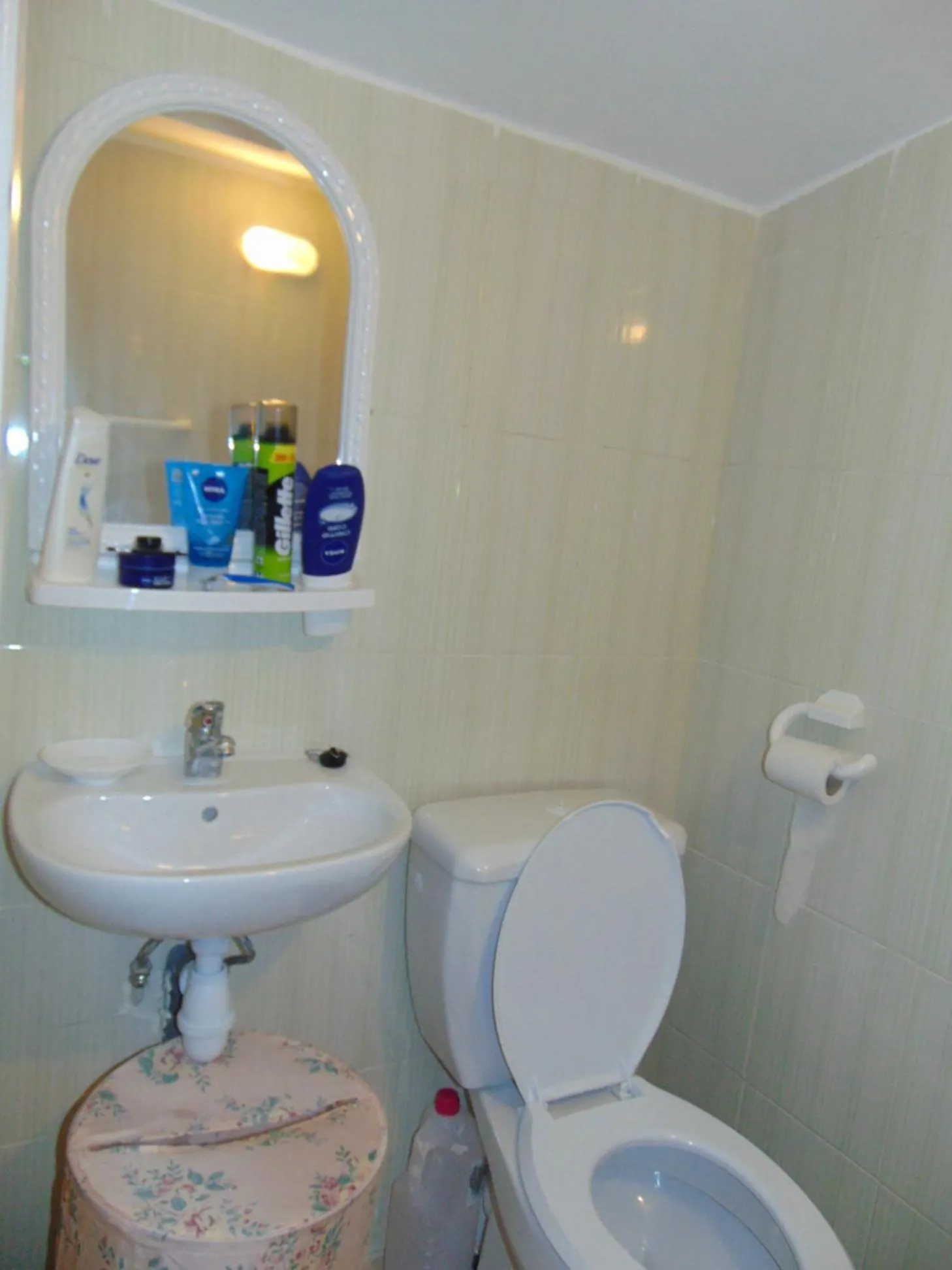 One-Bedroom Apartment in Douja Apartment