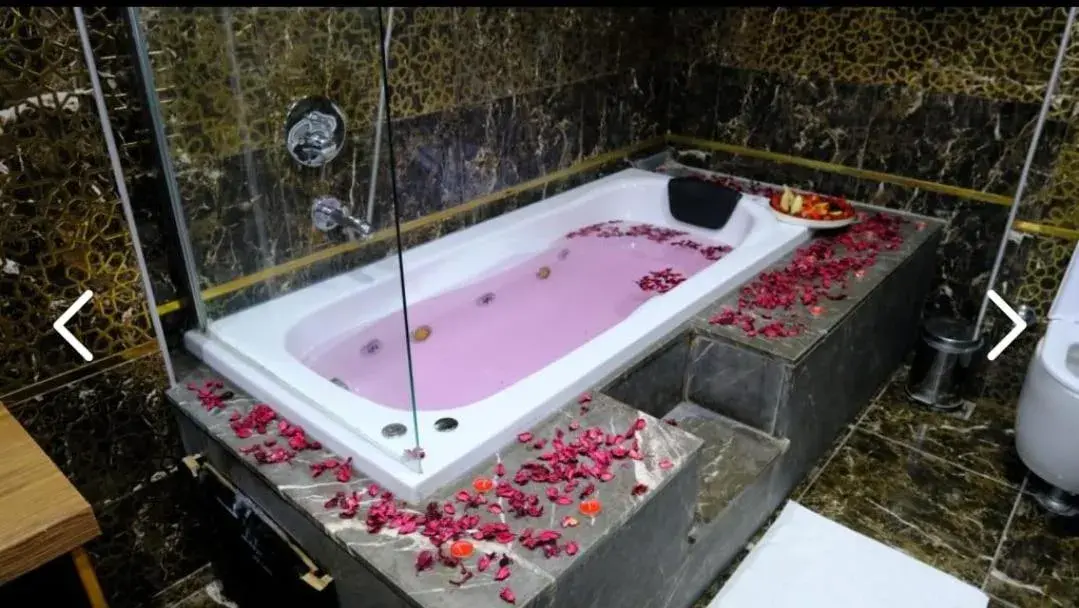 Deluxe King Suite in ATAKUM PALAS OTEL Deluxe King Suite in ATAKUM PALAS OTEL