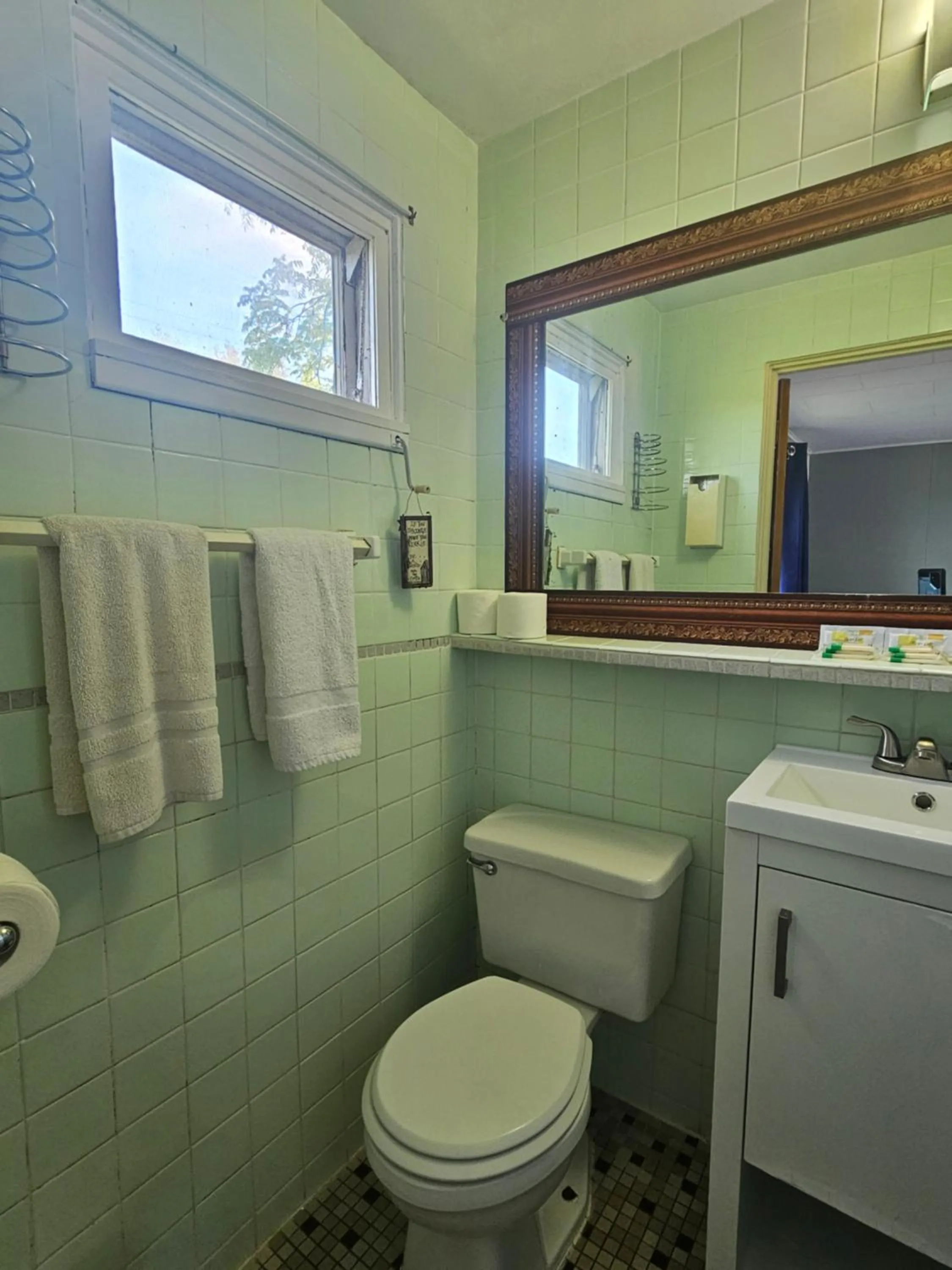 The Last Resort Motel