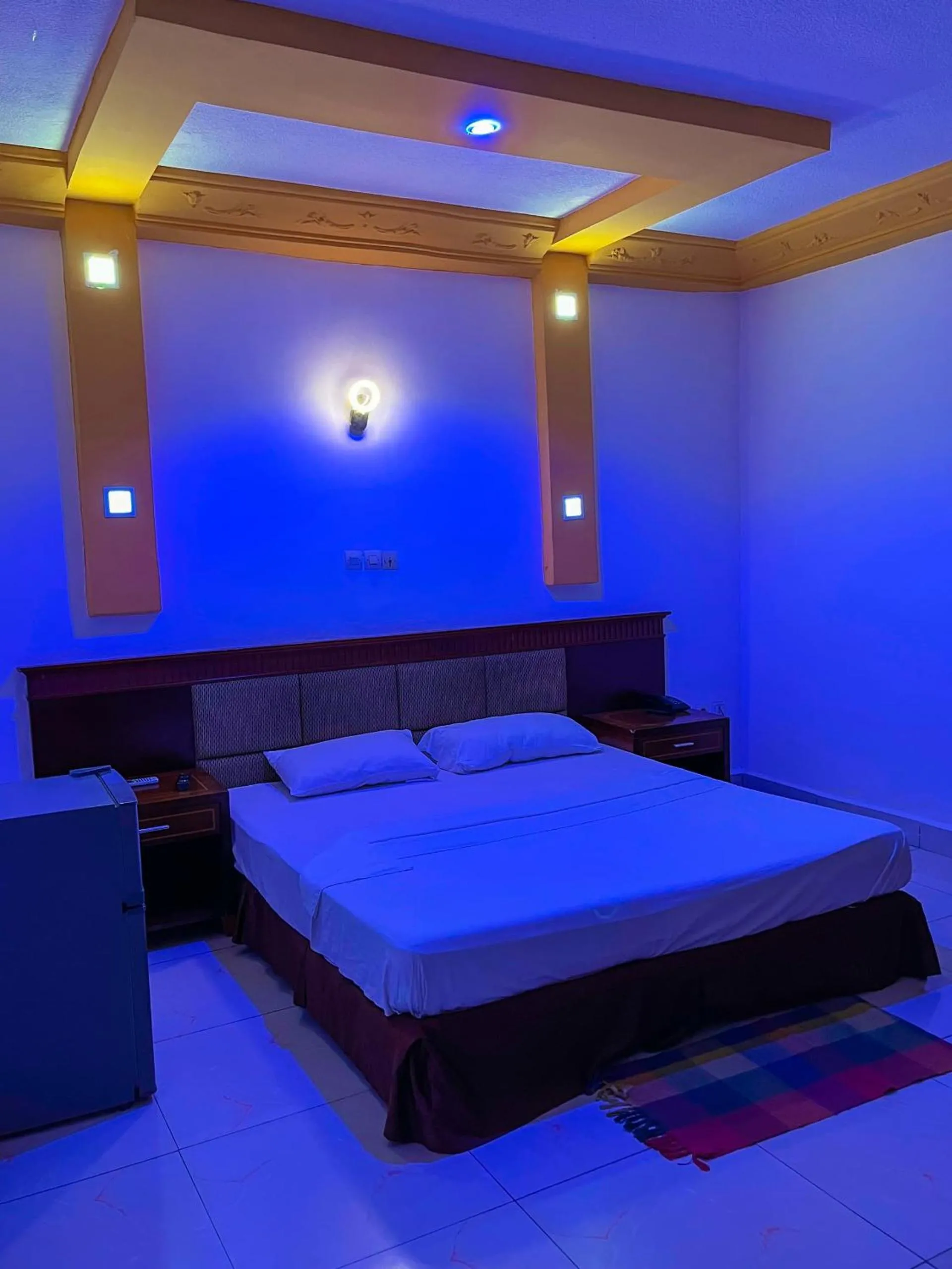 Bedroom, Bed in New Green Horse Hotel