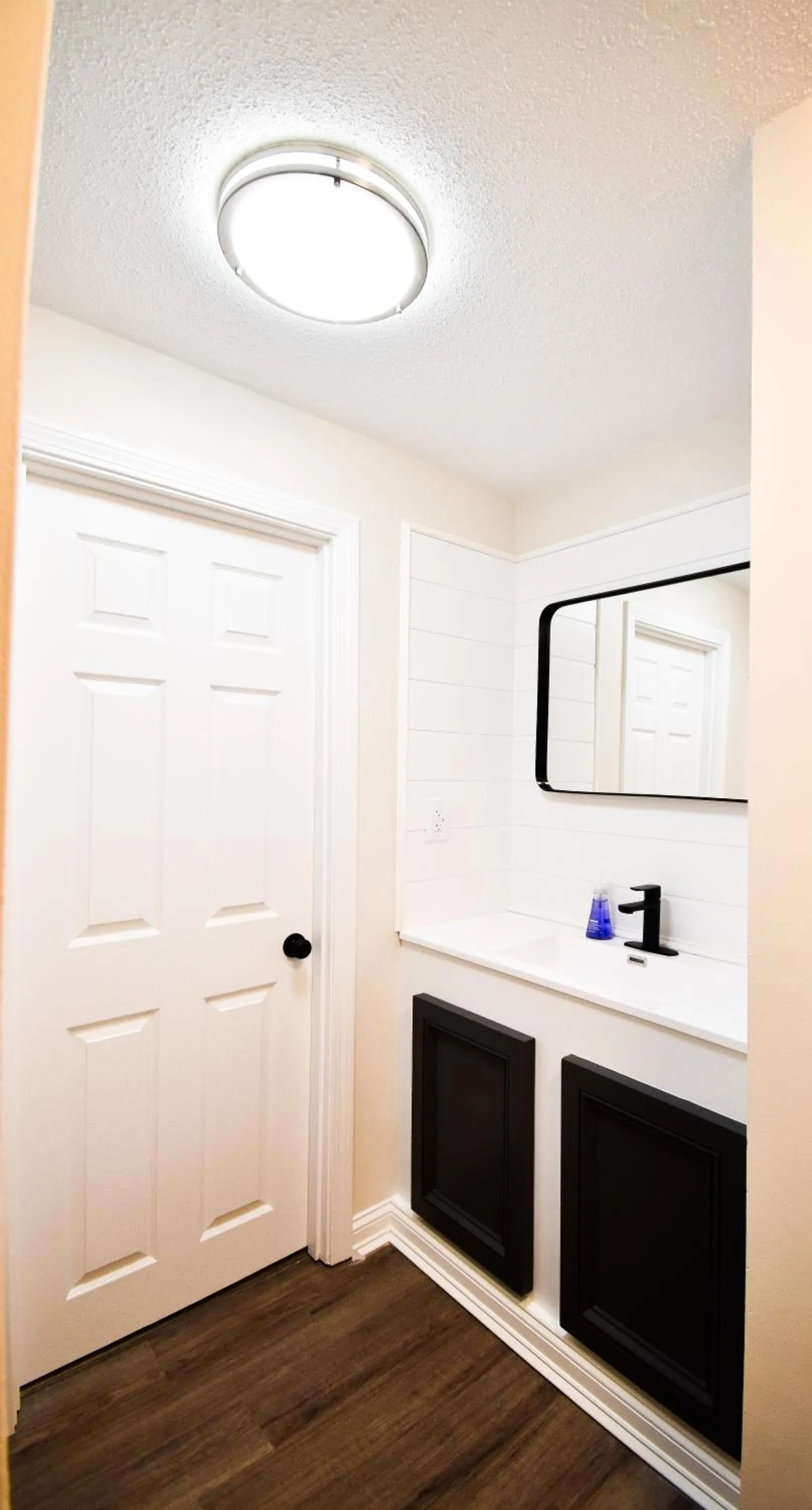 Bathroom in Green Harbor Hotel