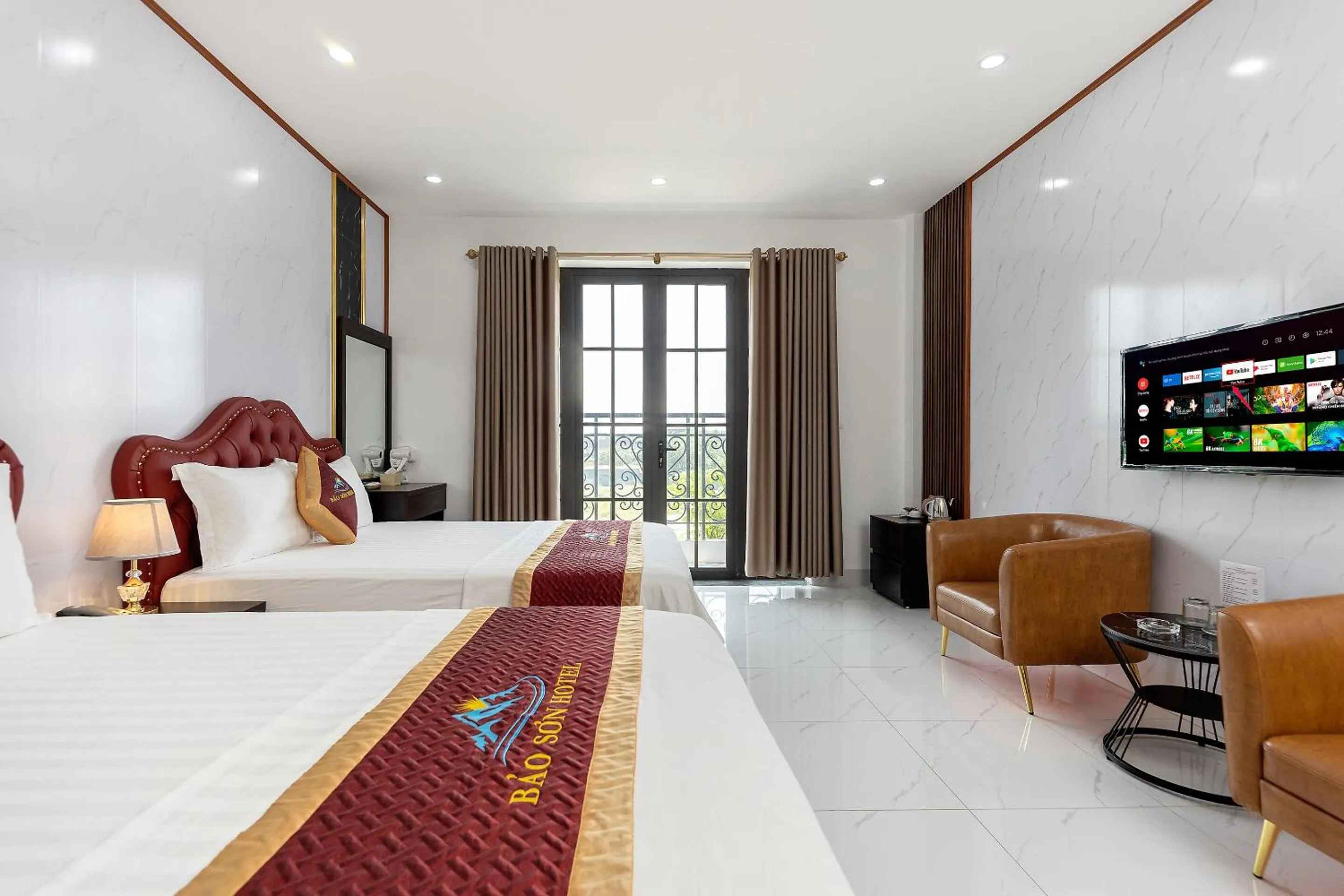 Bedroom in OYO 1238 Bao Son Hotel