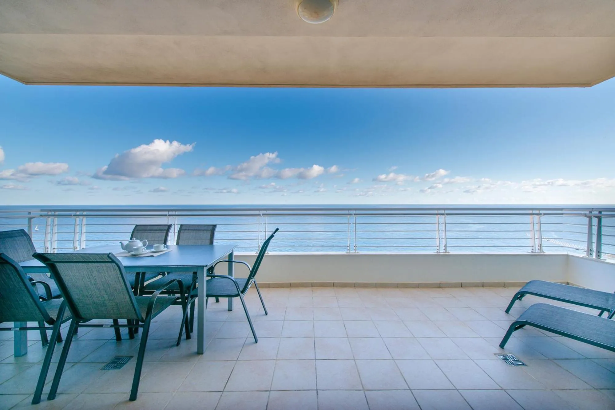 Seafront Apartments Sliema by Buena Vista