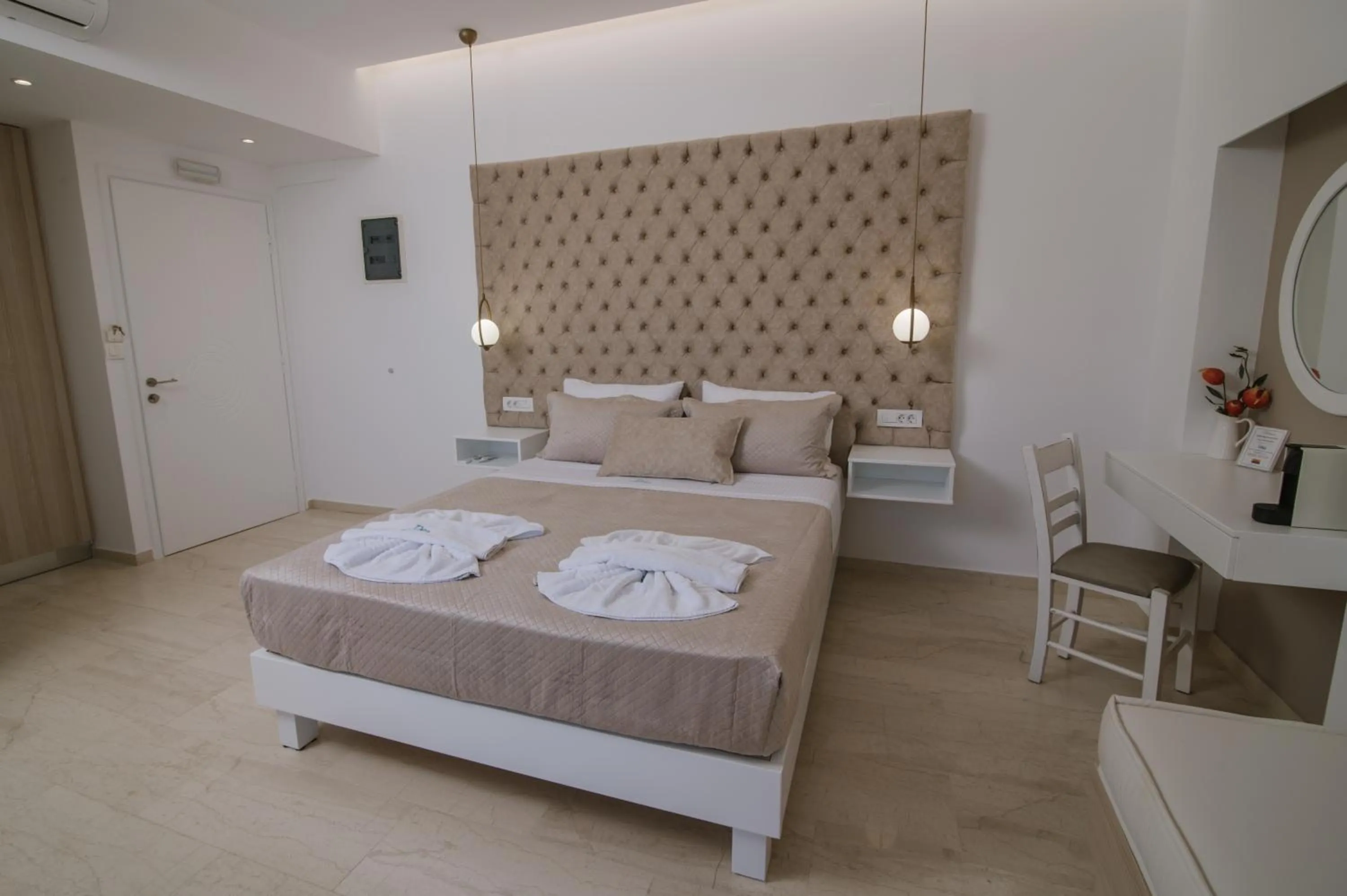 Photo of the whole room, Bed in Dora Apartments
