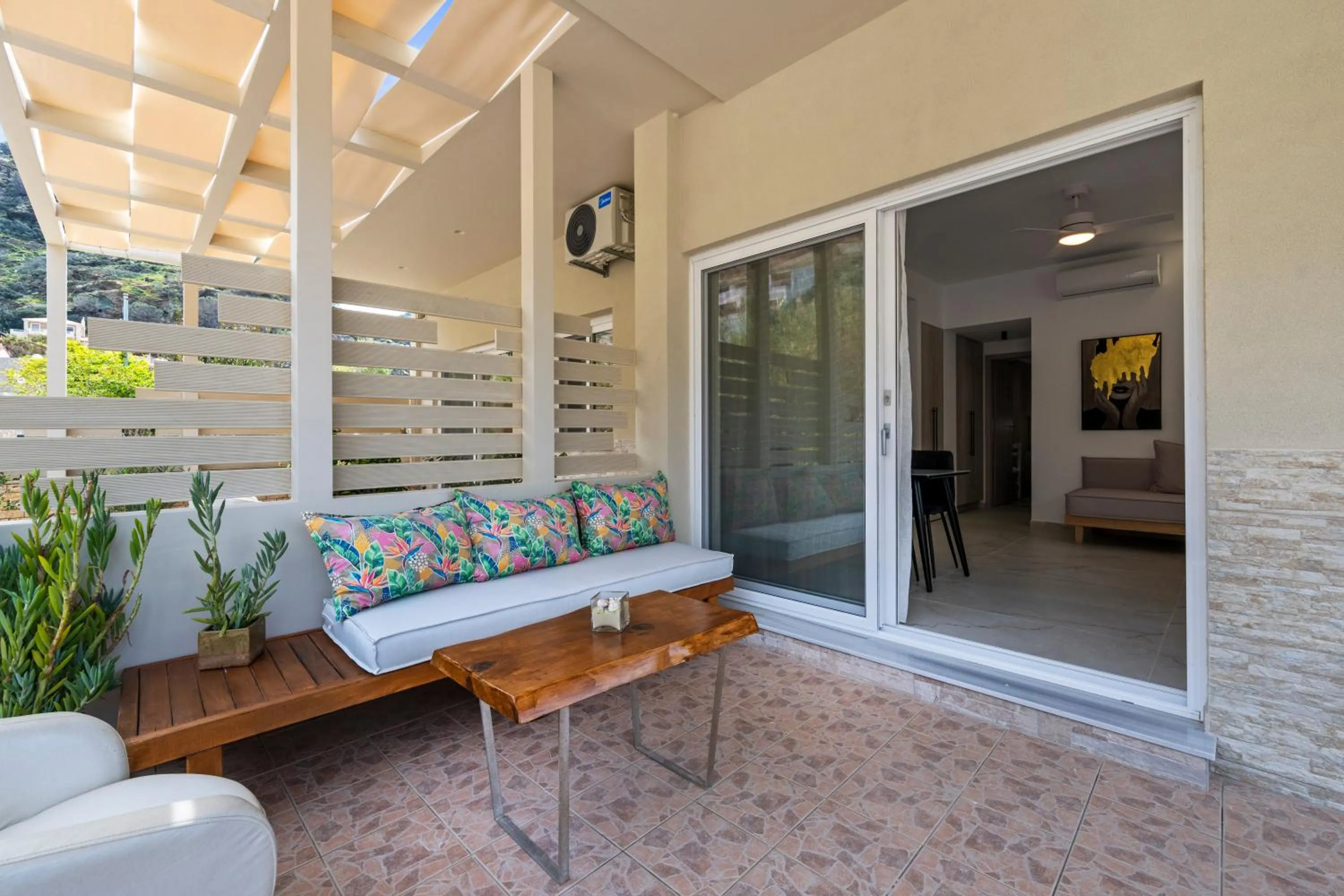 Balcony/Terrace in Dora Apartments