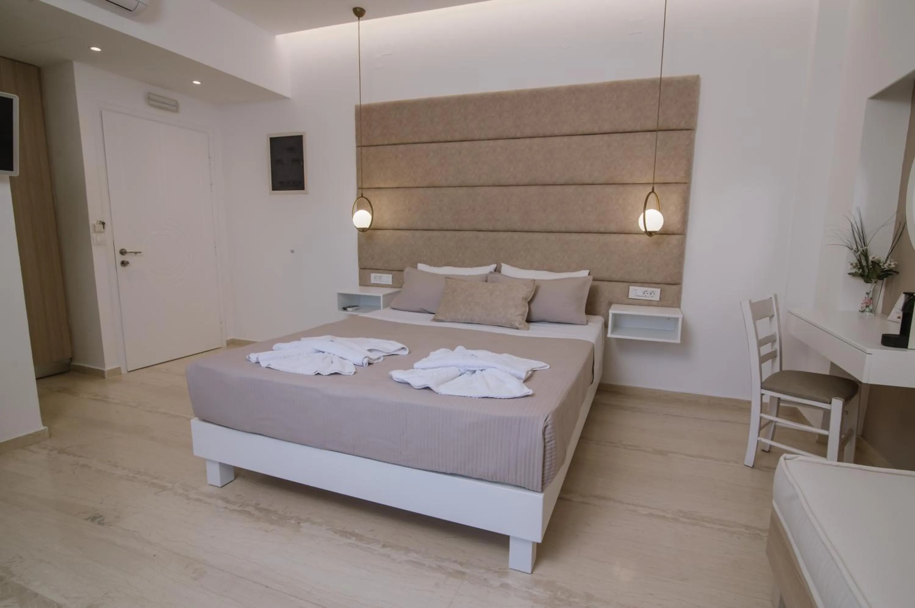 Photo of the whole room, Bed in Dora Apartments
