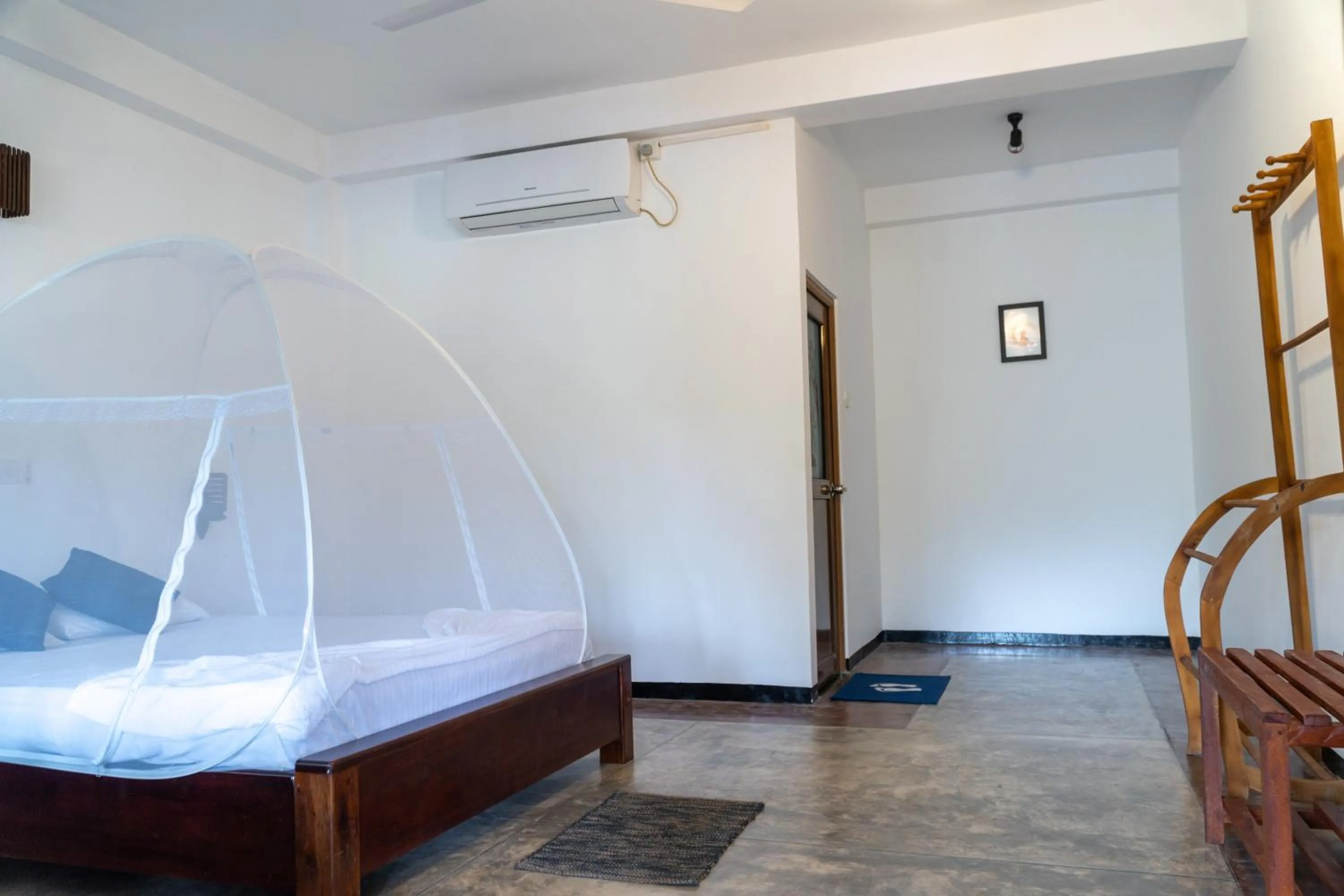 air conditioner, Bed in Luvi Lucas River Side