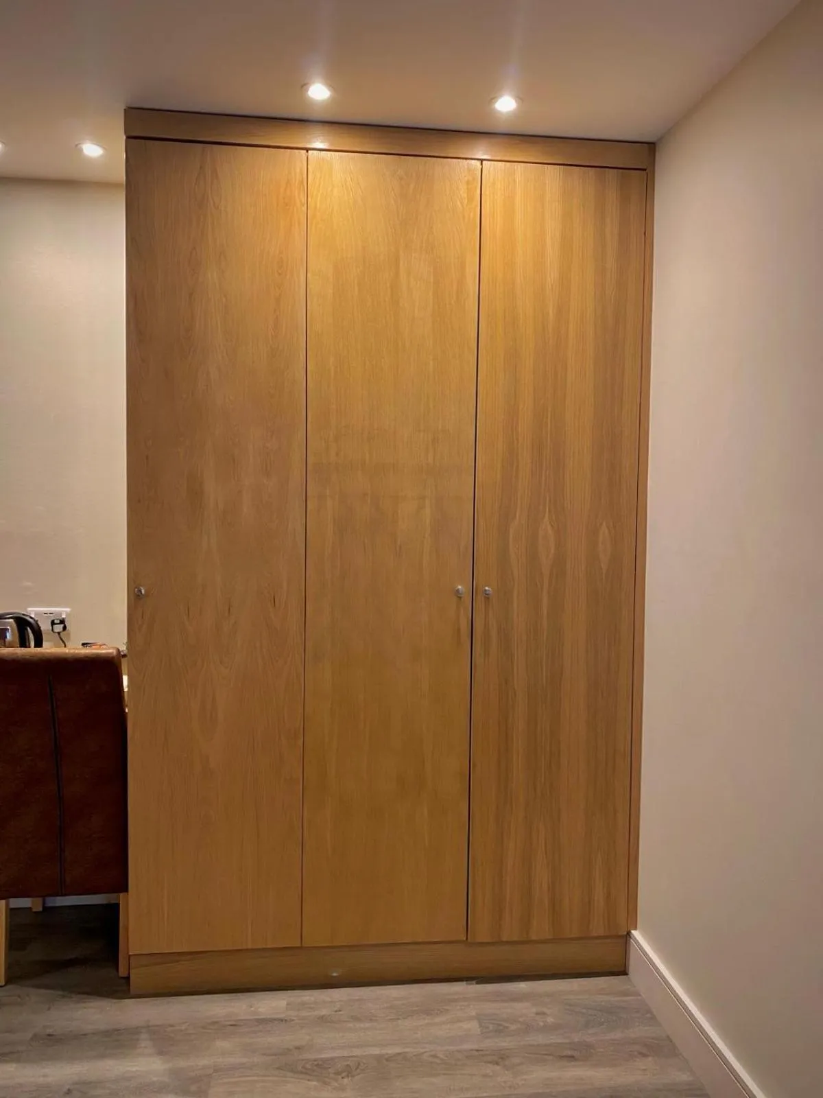 wardrobe in Holtwhites Hotel