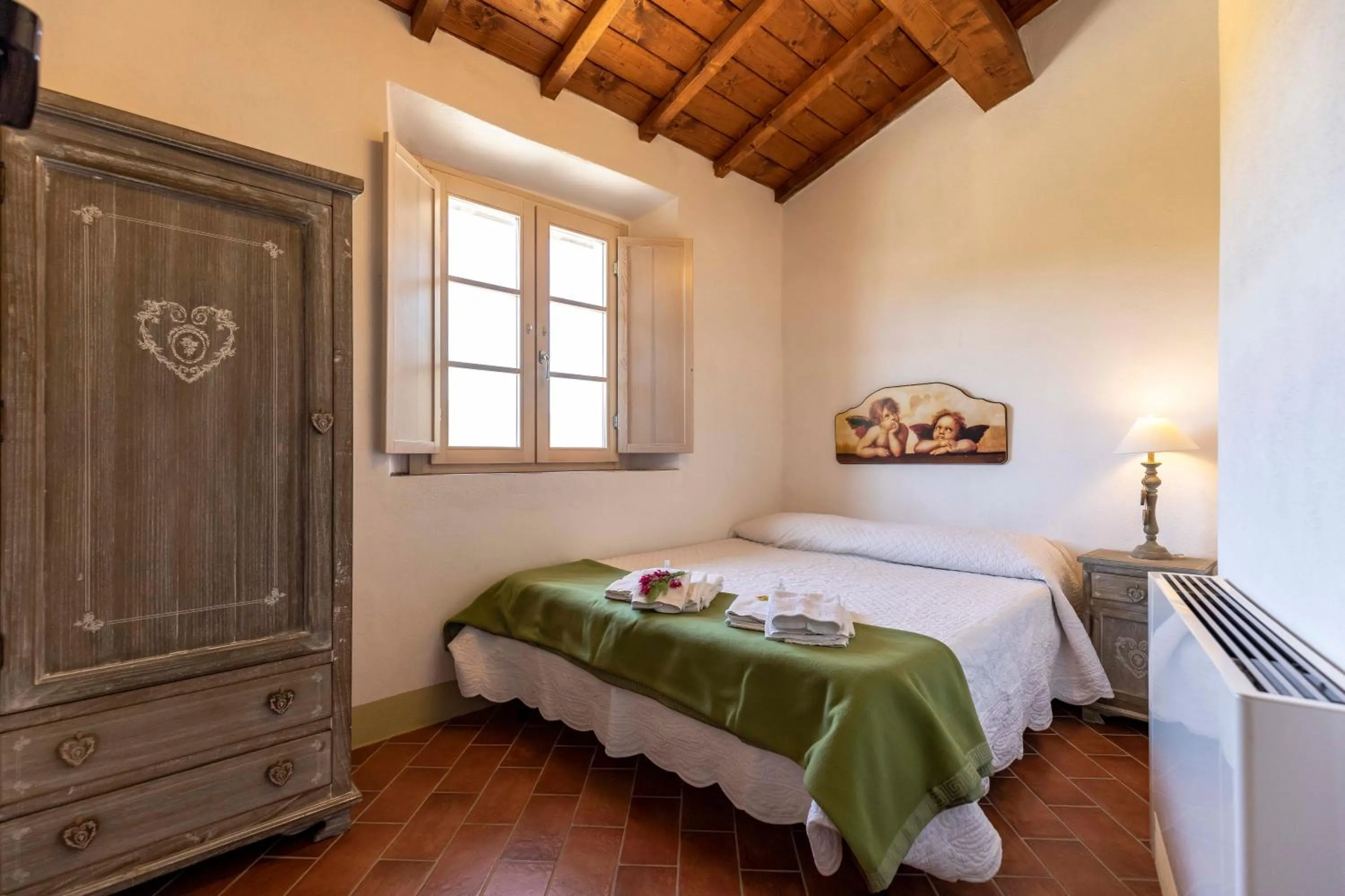 Bedroom, Bed in Agriturismo La Mignola