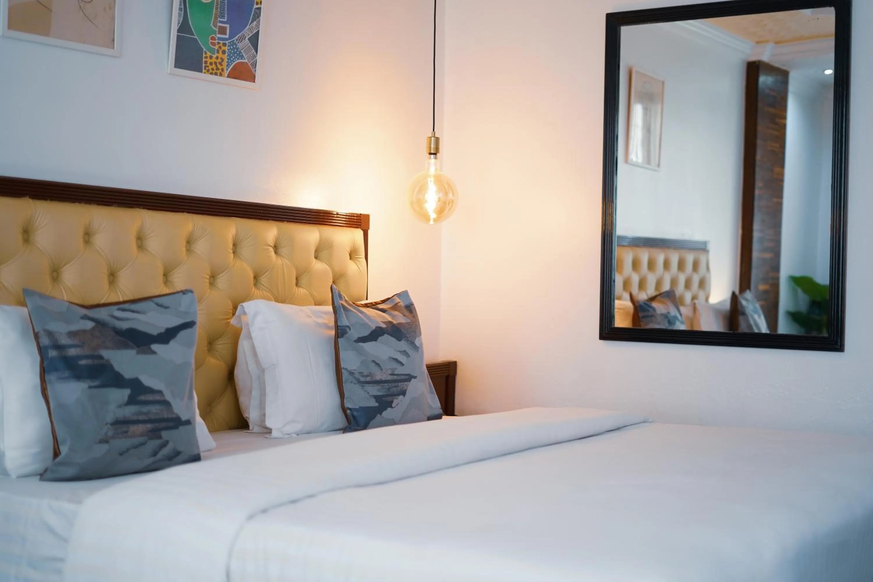 Bedroom, Bed in Sultani River