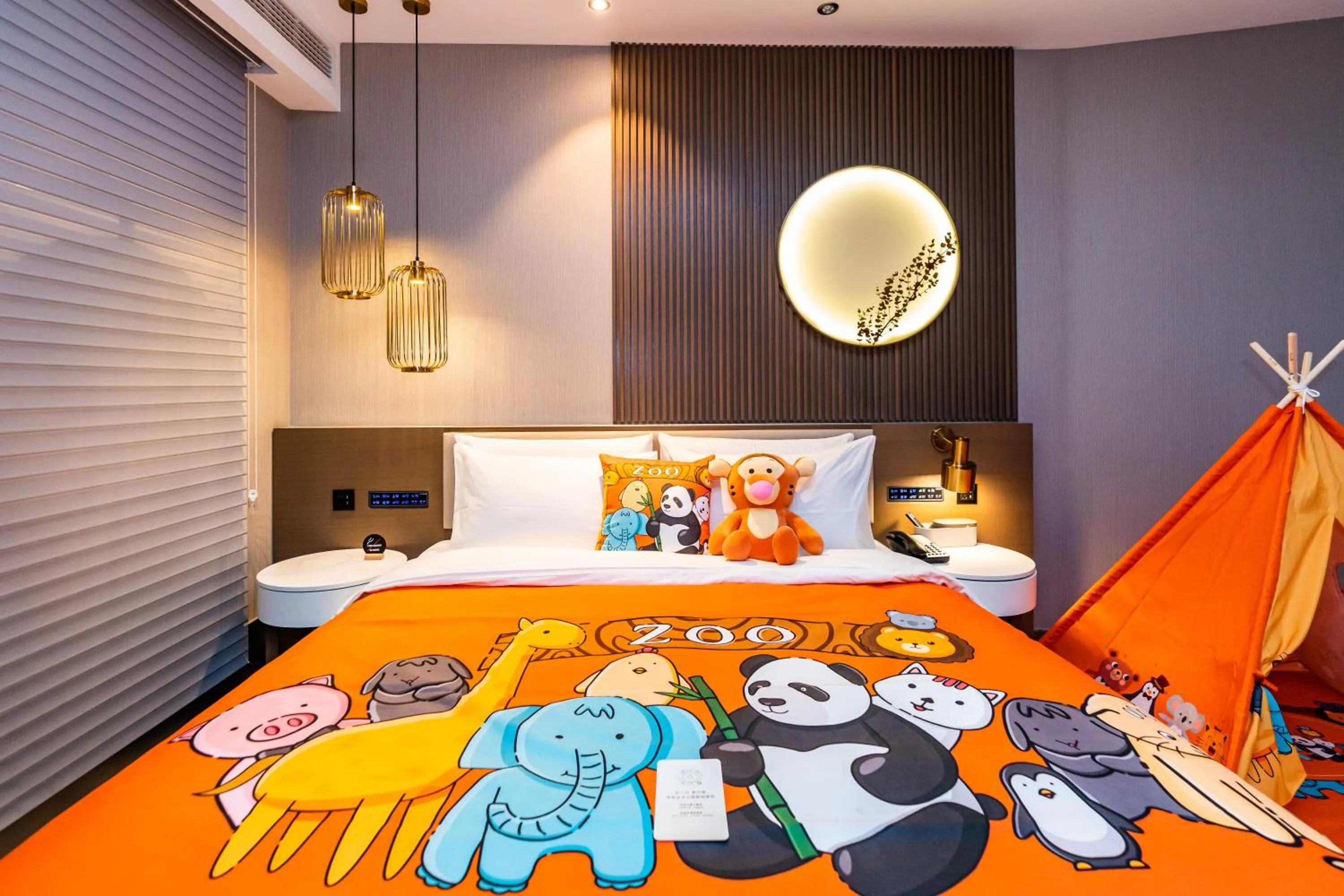 Bed in Atour X Hotel West Nanjing Road