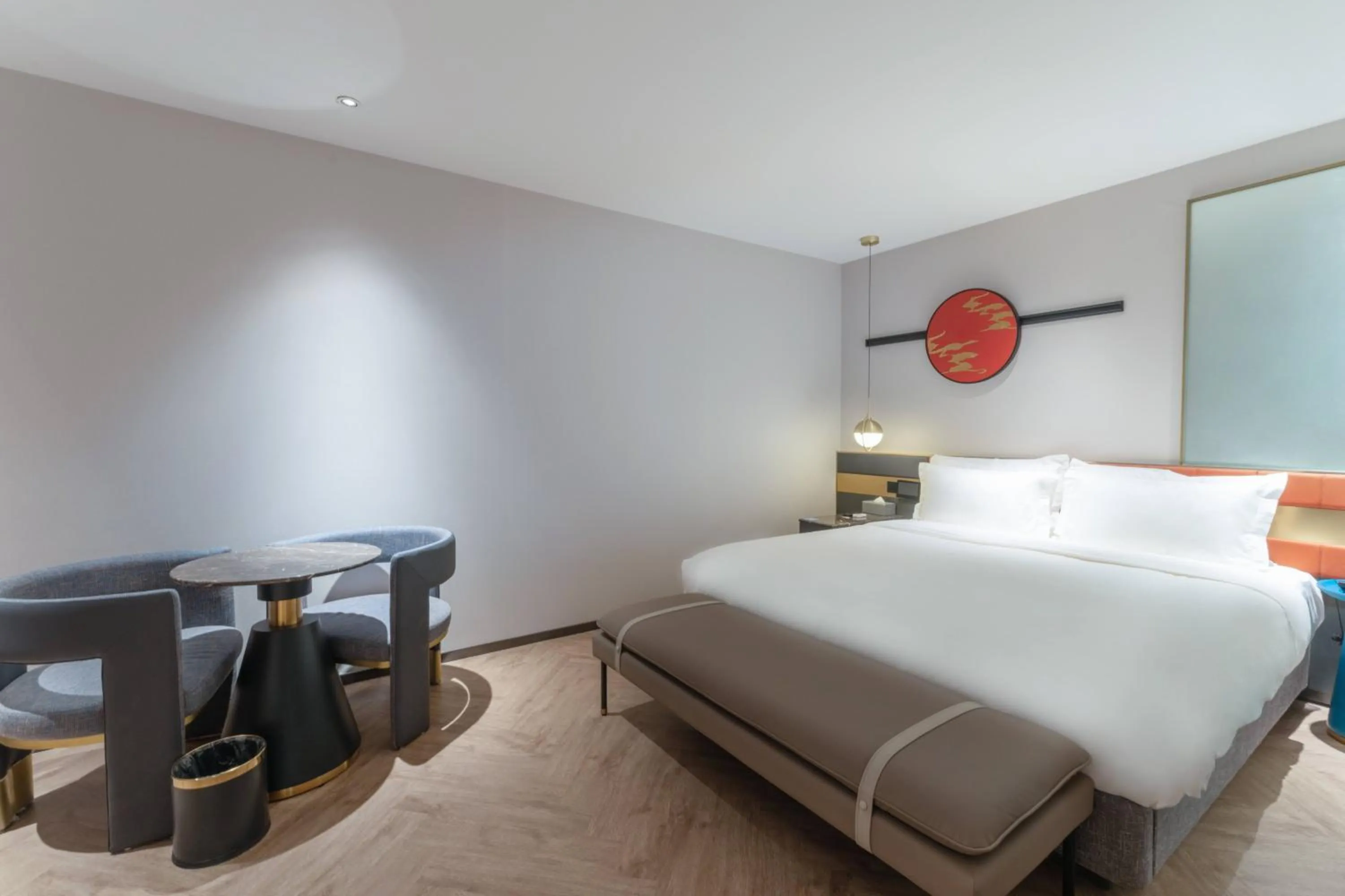 Bed in M Hotel - Beijing Tiananmen Square Qianmen Subway Station