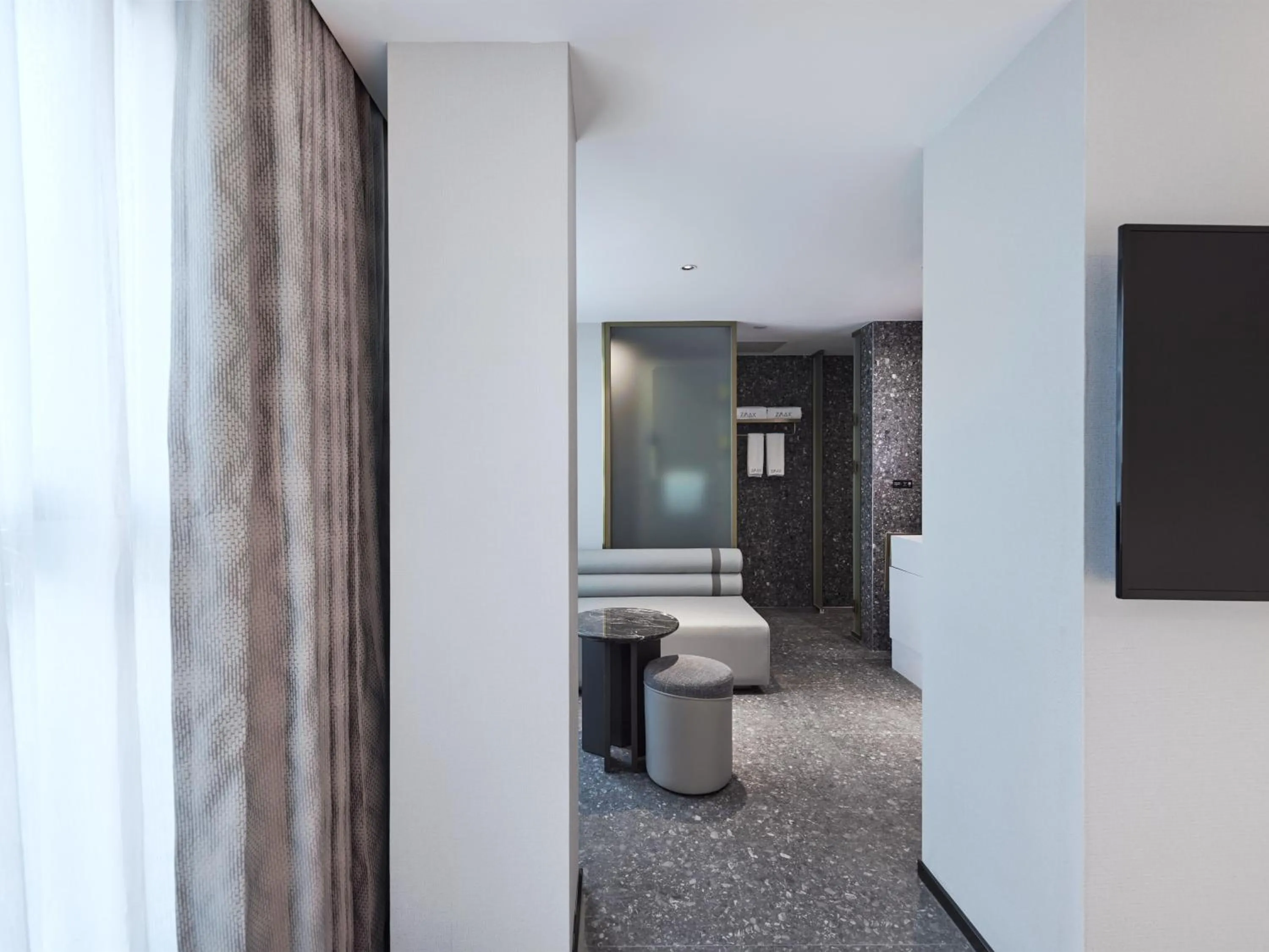 M Hotel - Beijing Tiananmen Square Qianmen Subway Station