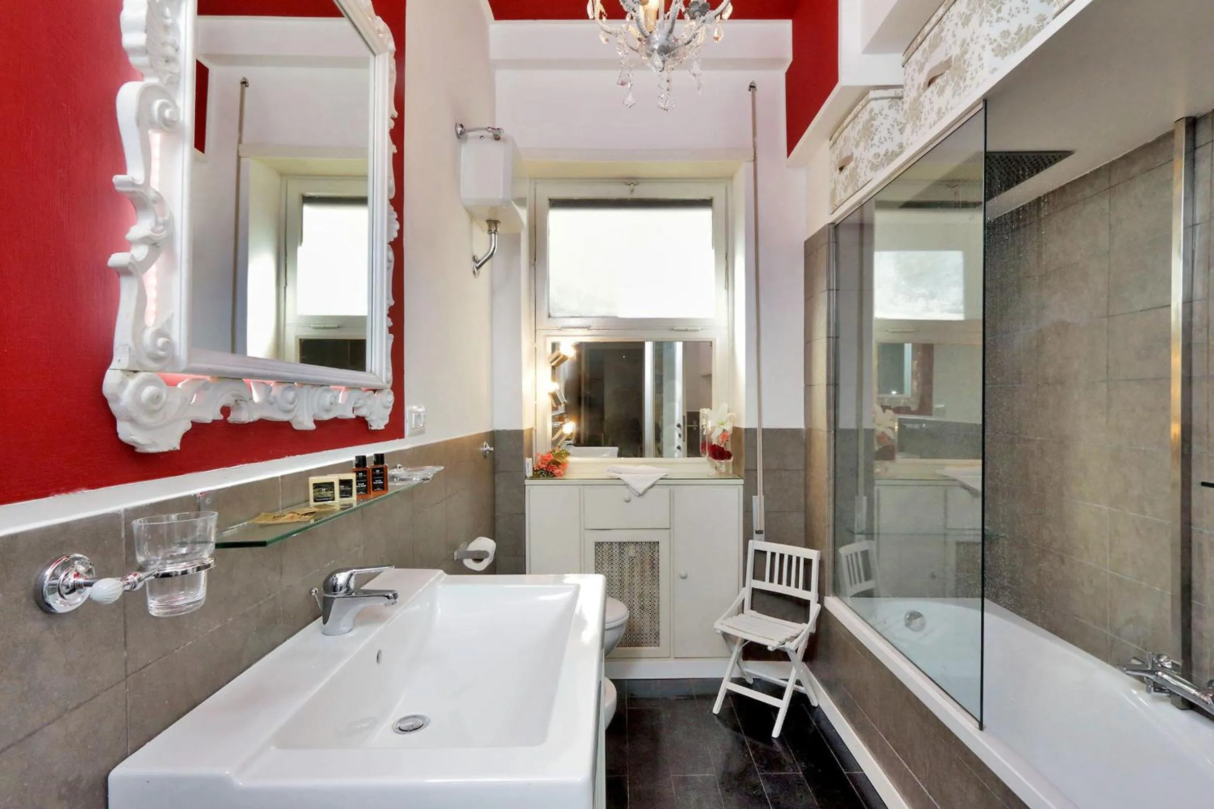 Bathroom in Vatican Art House