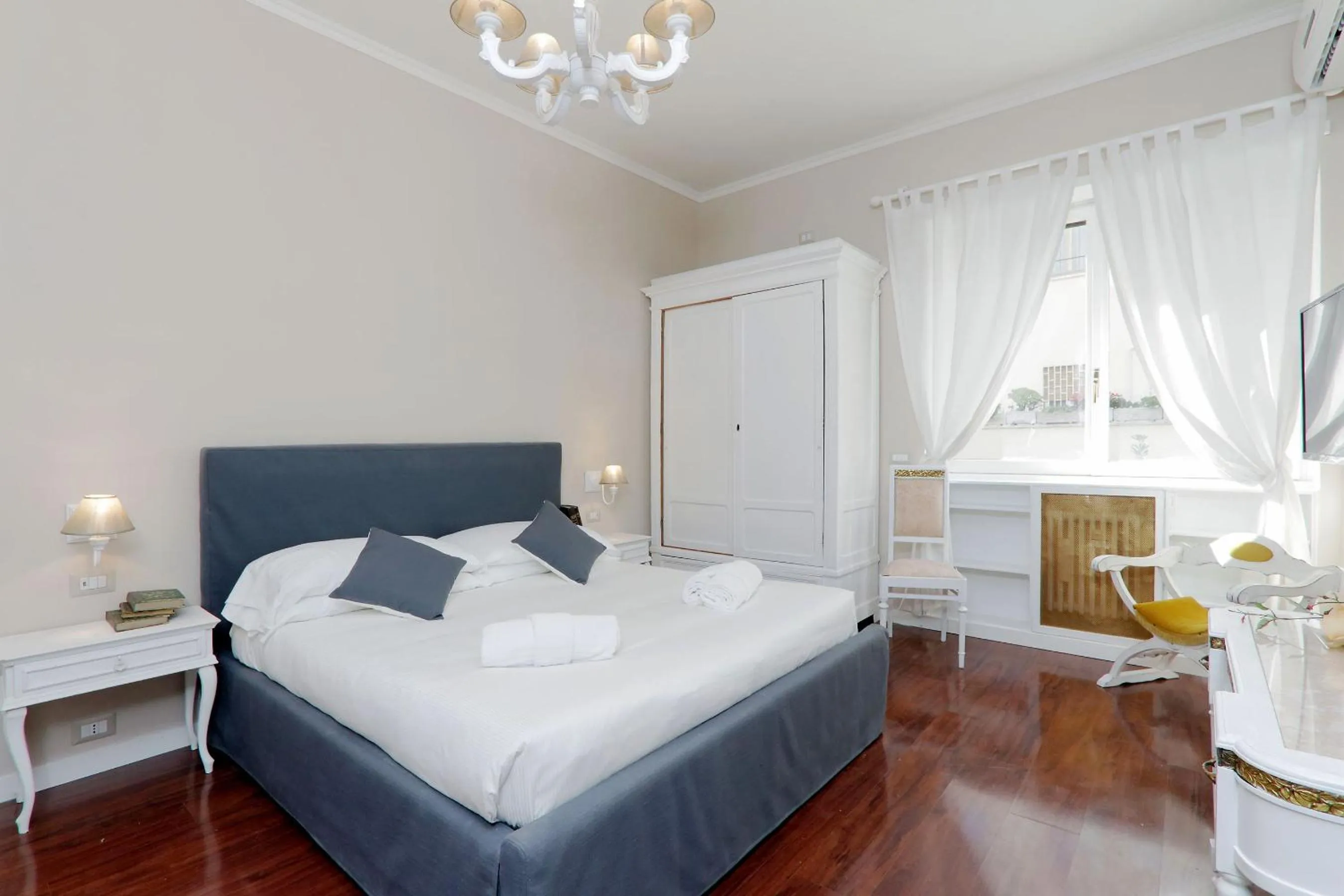 Bedroom, Bed in Vatican Art House