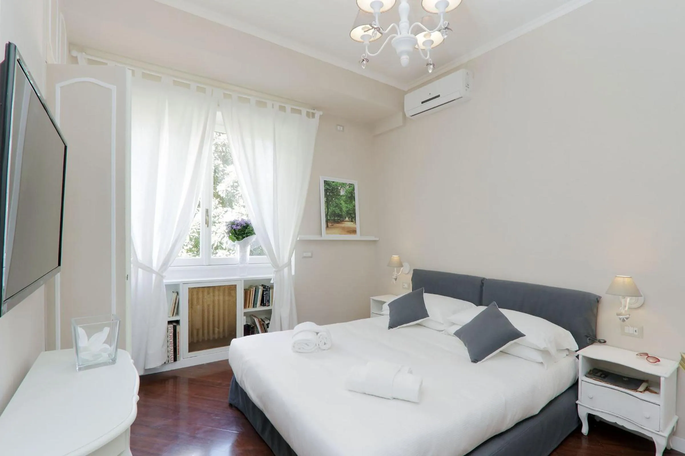 Bedroom, Bed in Vatican Art House