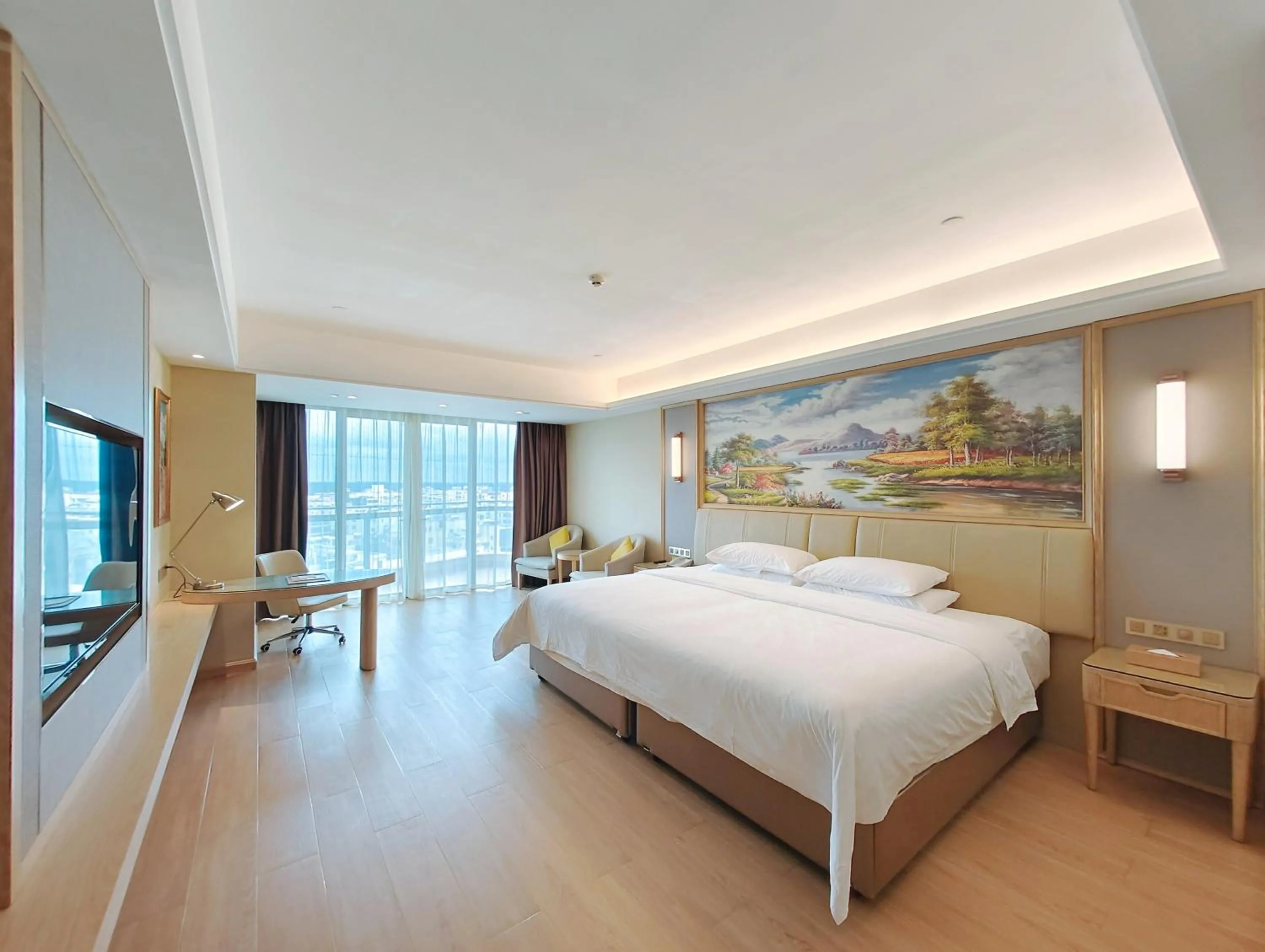 Bedroom, Bed in Vienna International Hotel Wenchang