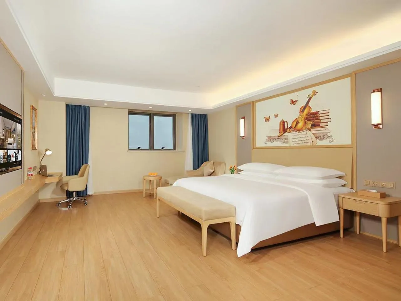 Bed in Vienna International Hotel Wenchang