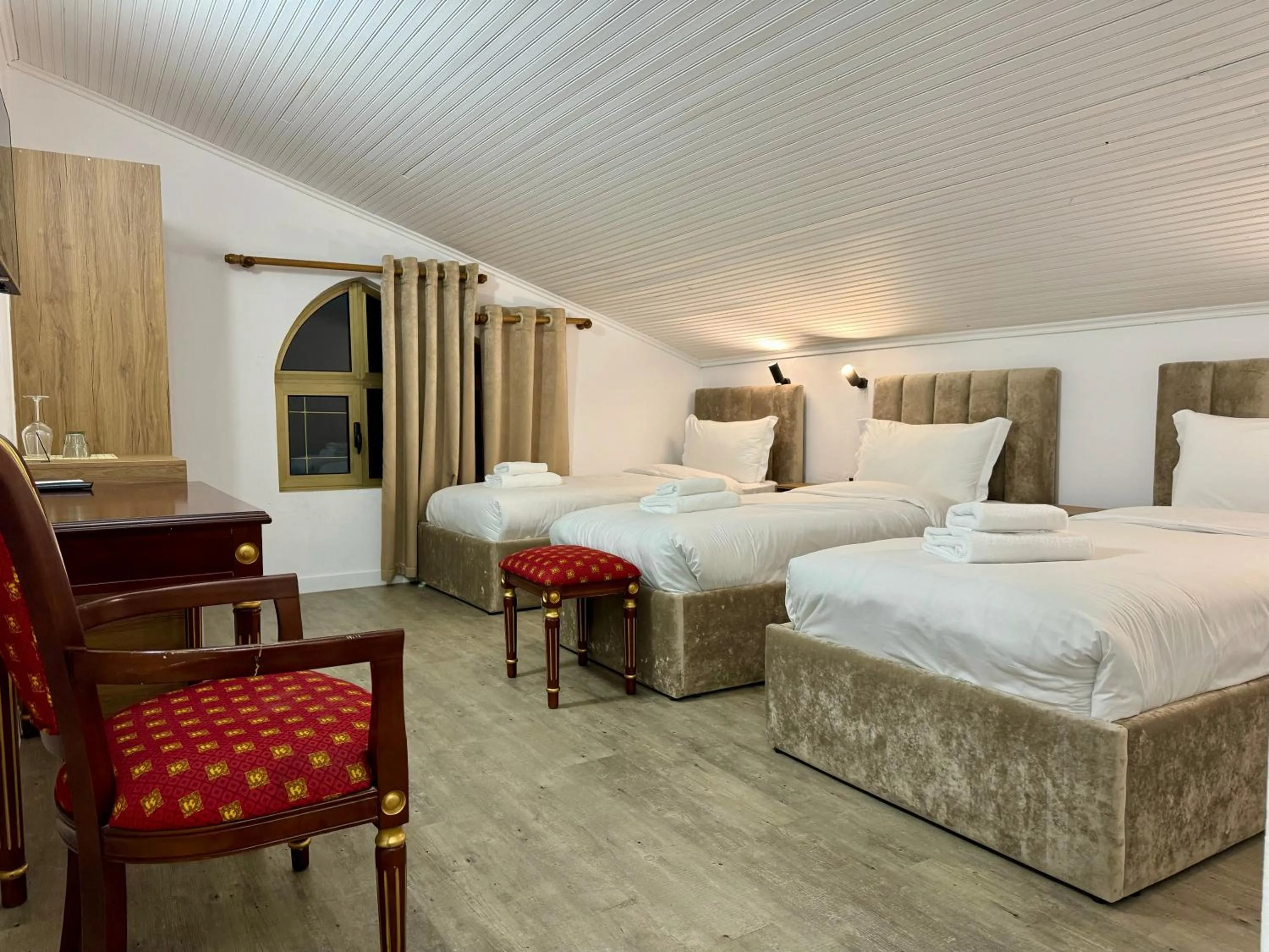 Bed in VILA ALIZEE Hotel