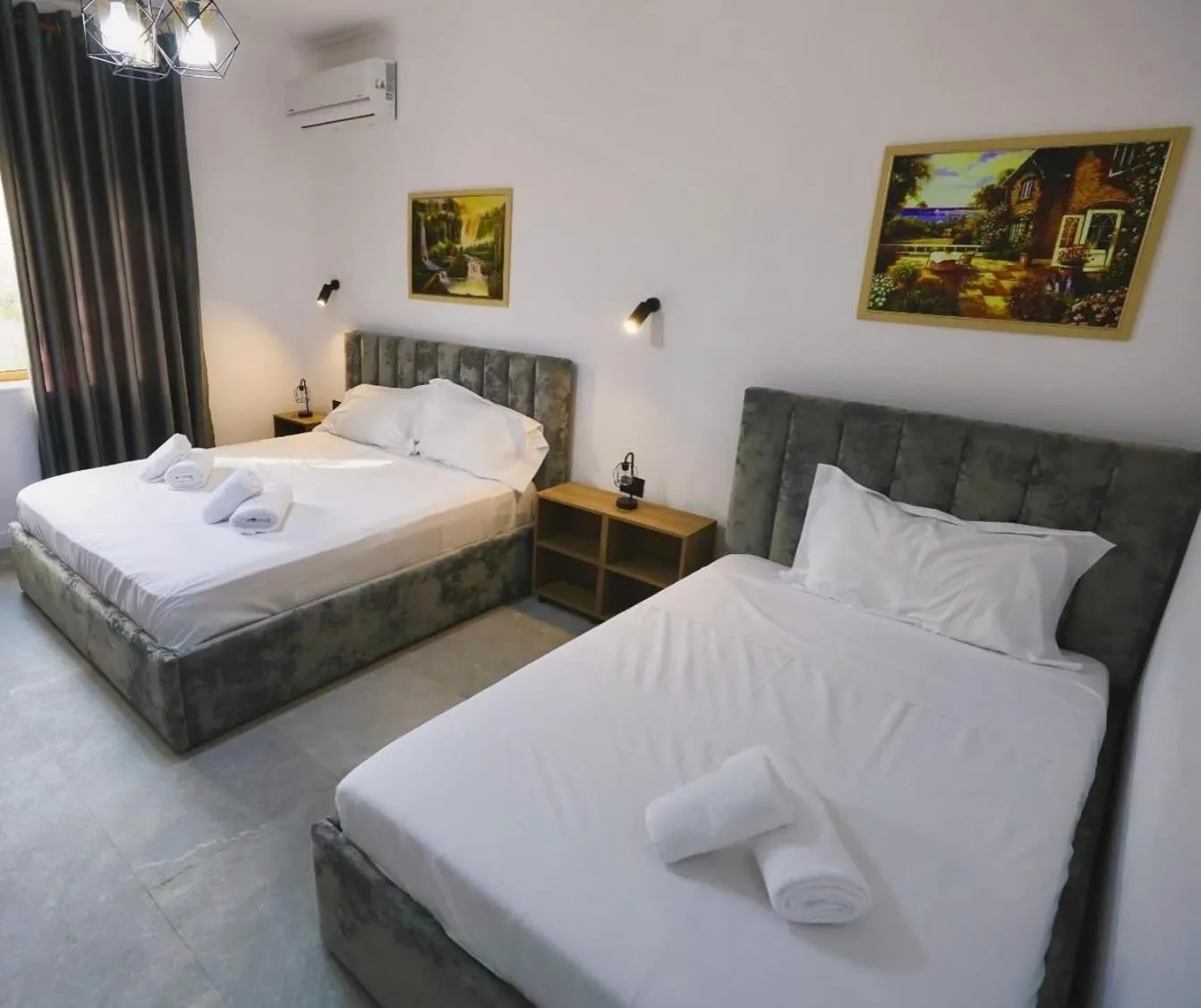 Bedroom, Bed in VILA ALIZEE Hotel