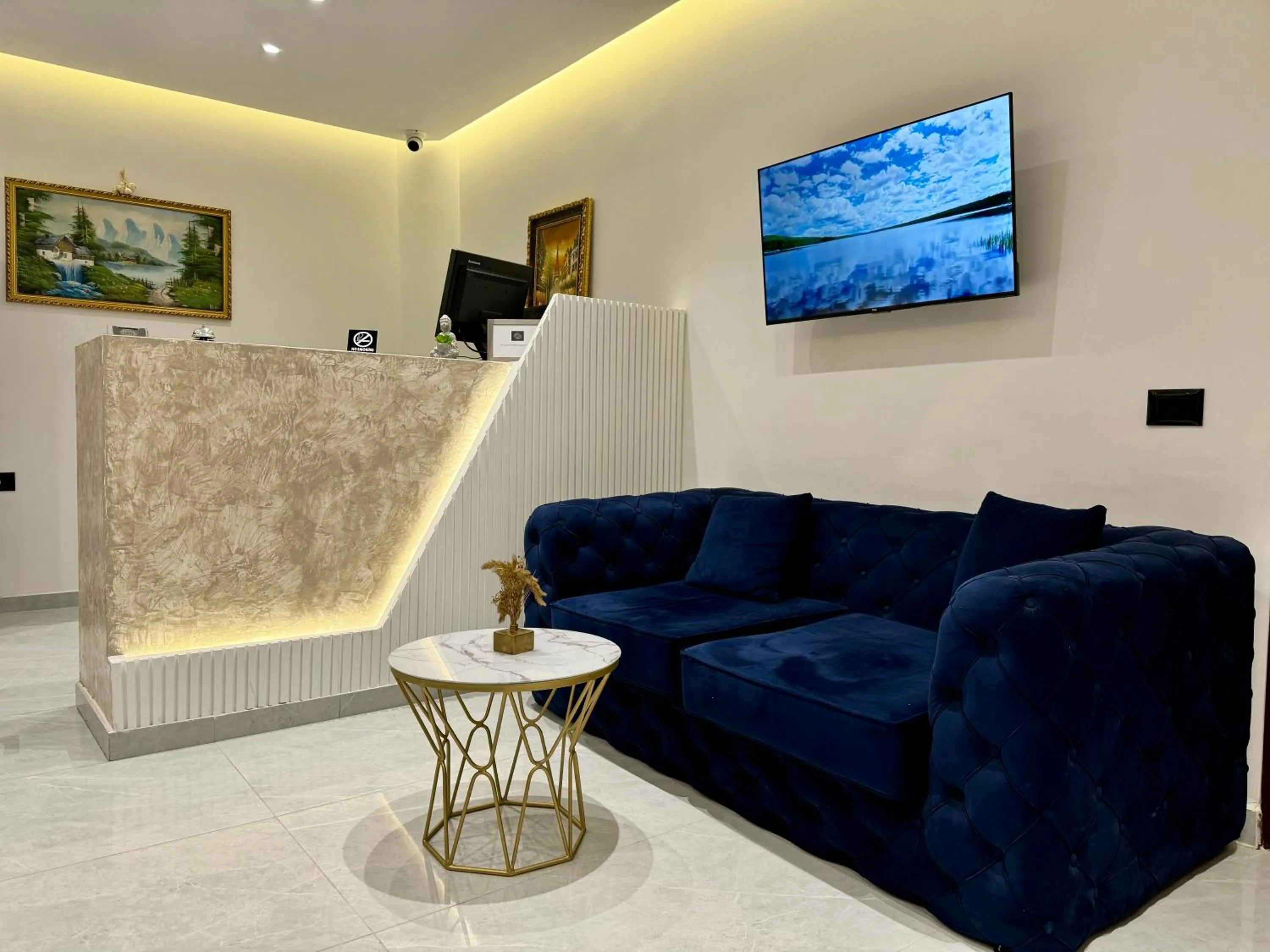 TV and multimedia in VILA ALIZEE Hotel