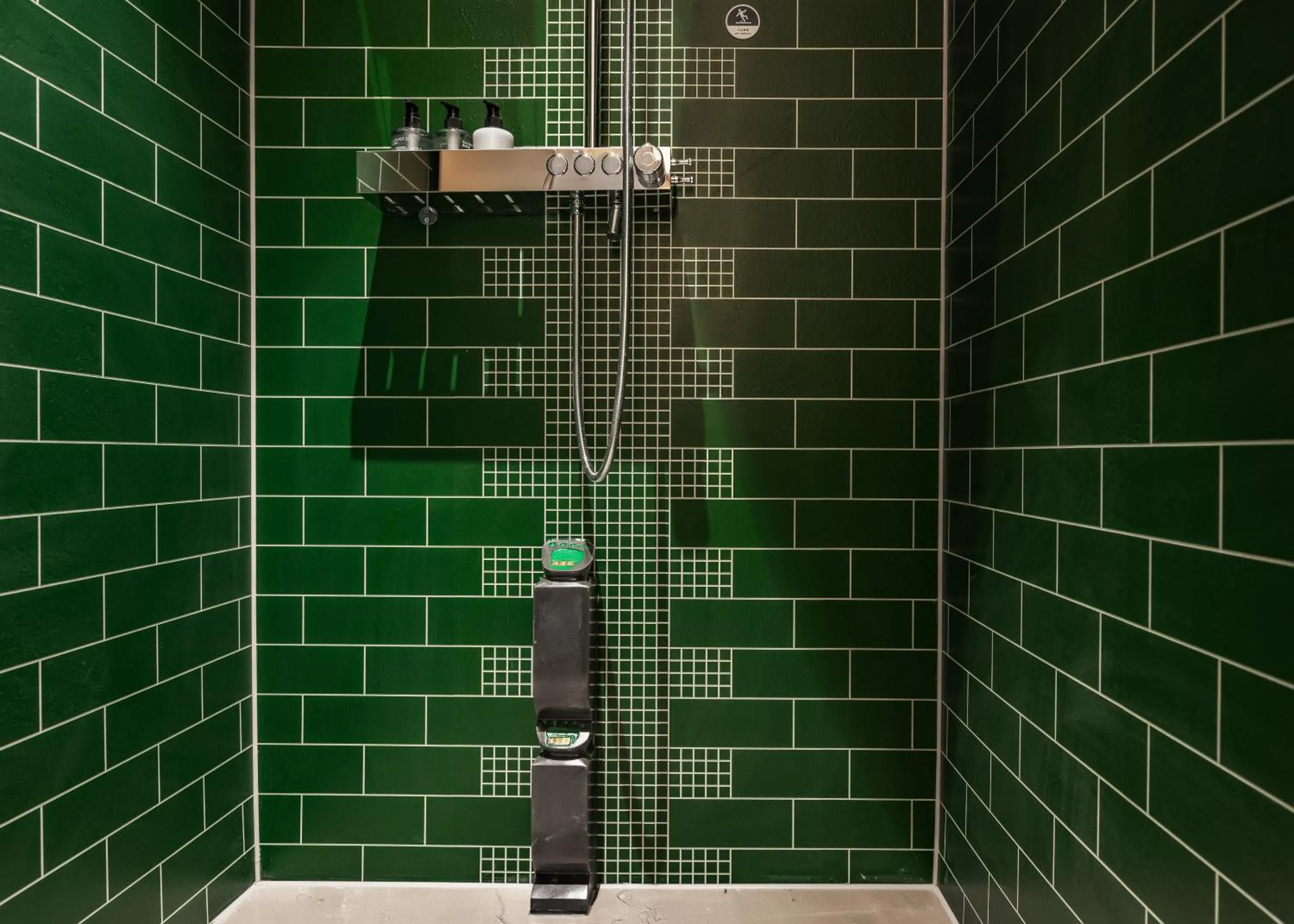 Shower in Qiuguo Hotel - Beijing Chaoyang Branch