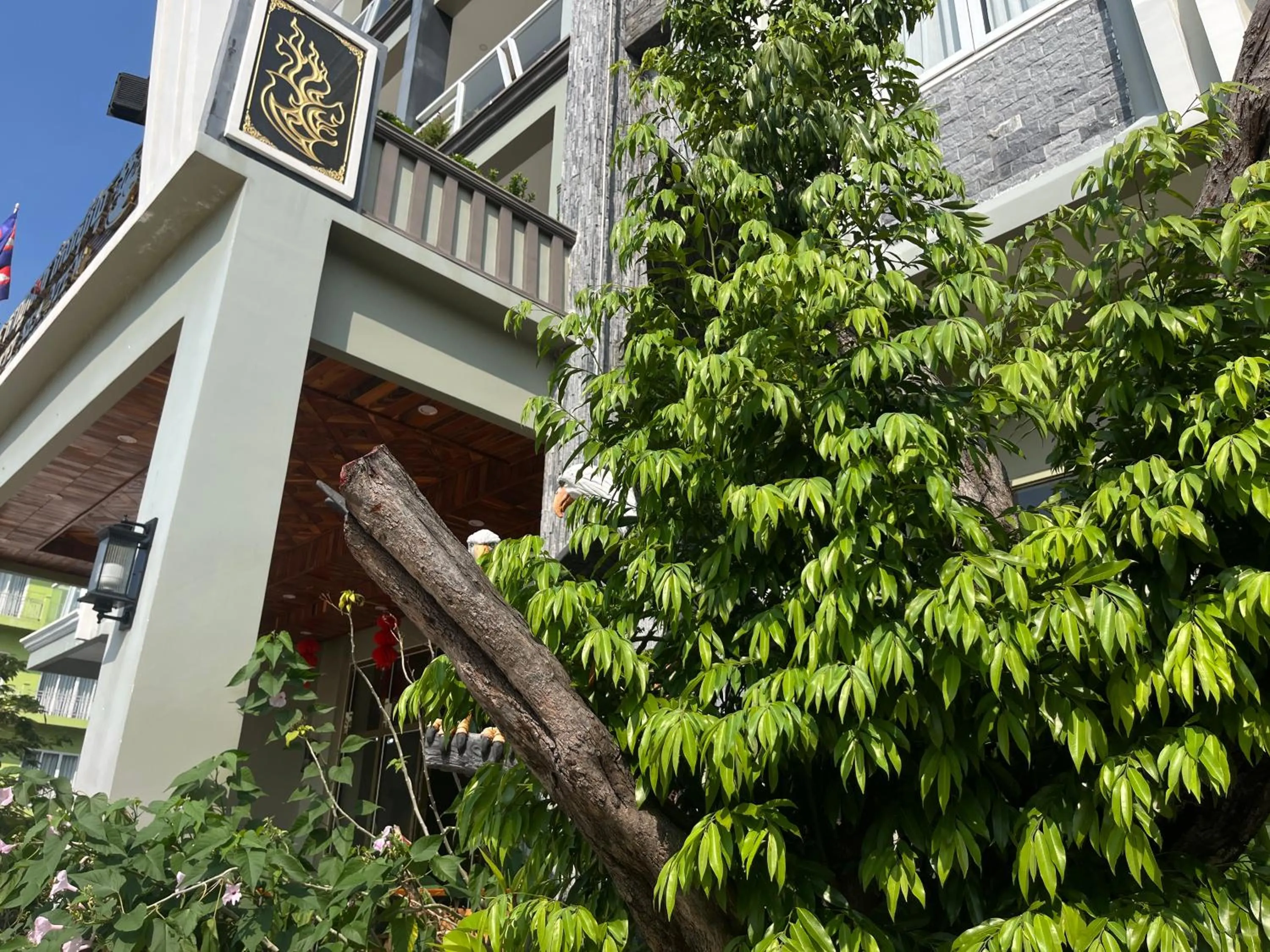 Property building in Kep Sea View Hotel & Sky Bar