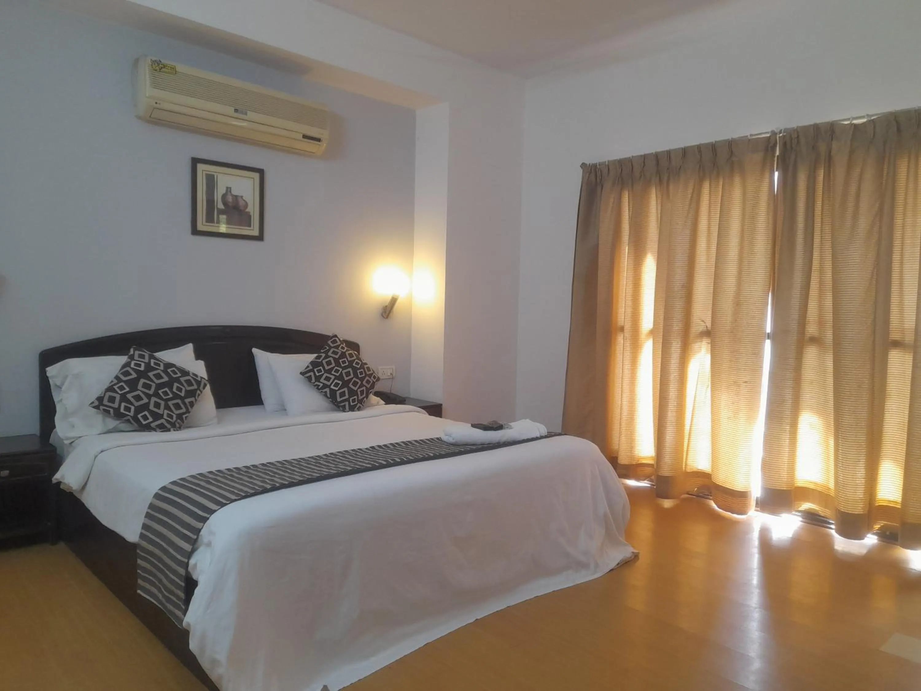 Bedroom, Bed in Hotel Prestige INN