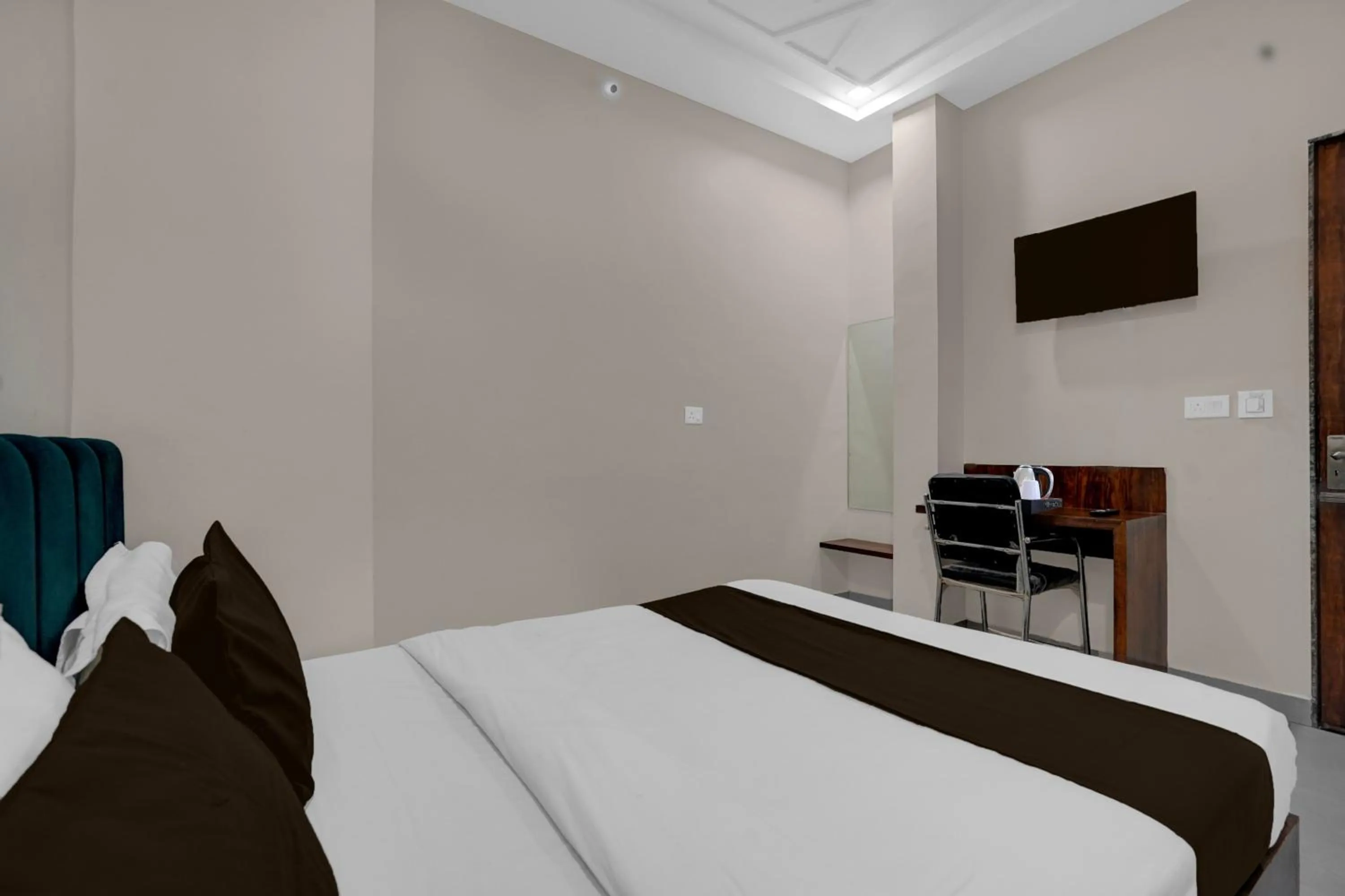 Bedroom, Bed in Super Hotel O Kota Railway Junction Formerly Formerly Aagam Inn