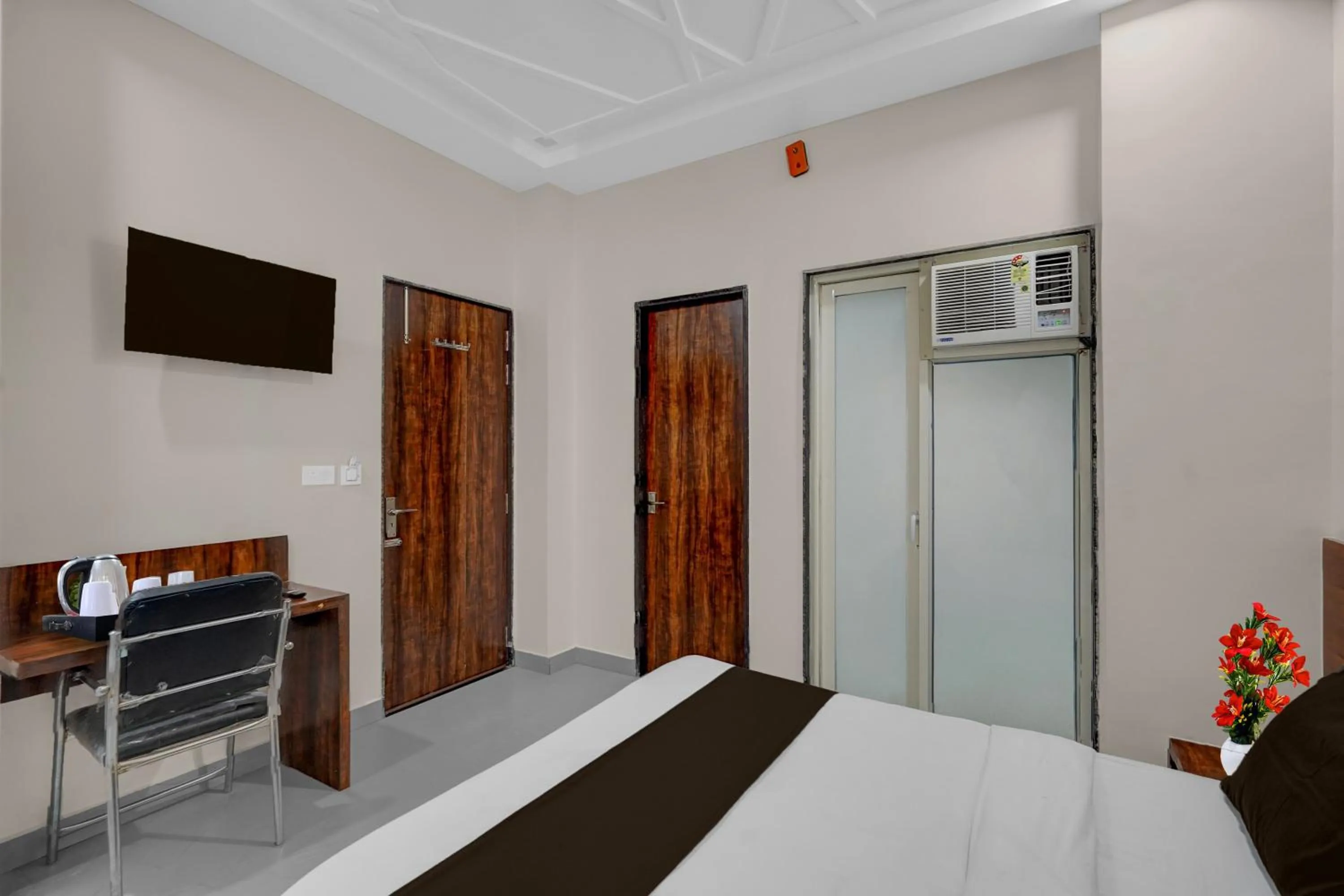 Bedroom, Bed in Super Hotel O Kota Railway Junction Formerly Formerly Aagam Inn