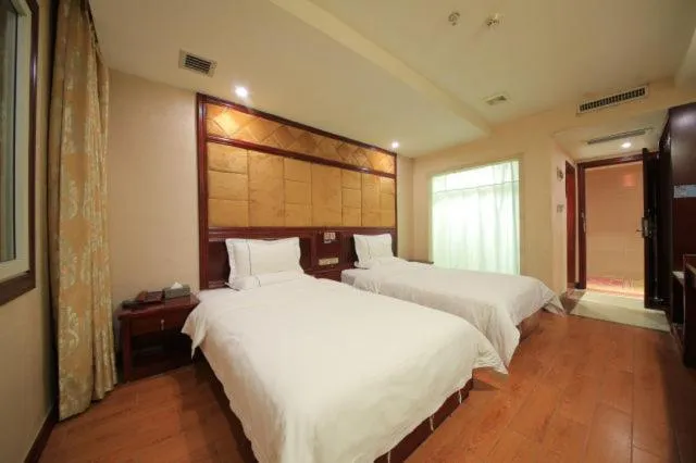 Yimi Hotel Guangzhou Pazhou Convention and Exhibition Center Chigang