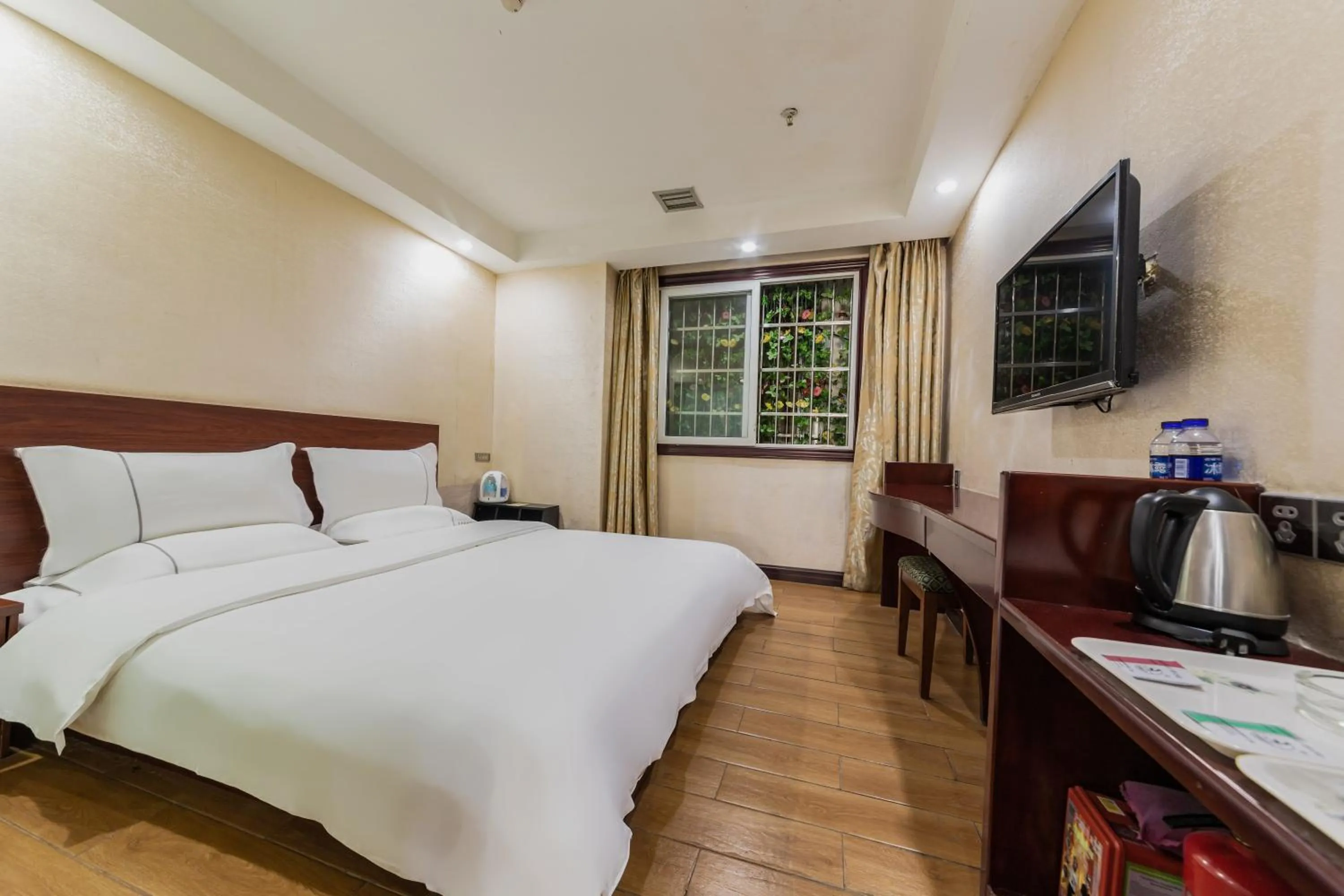 Yimi Hotel Guangzhou Pazhou Convention and Exhibition Center Chigang