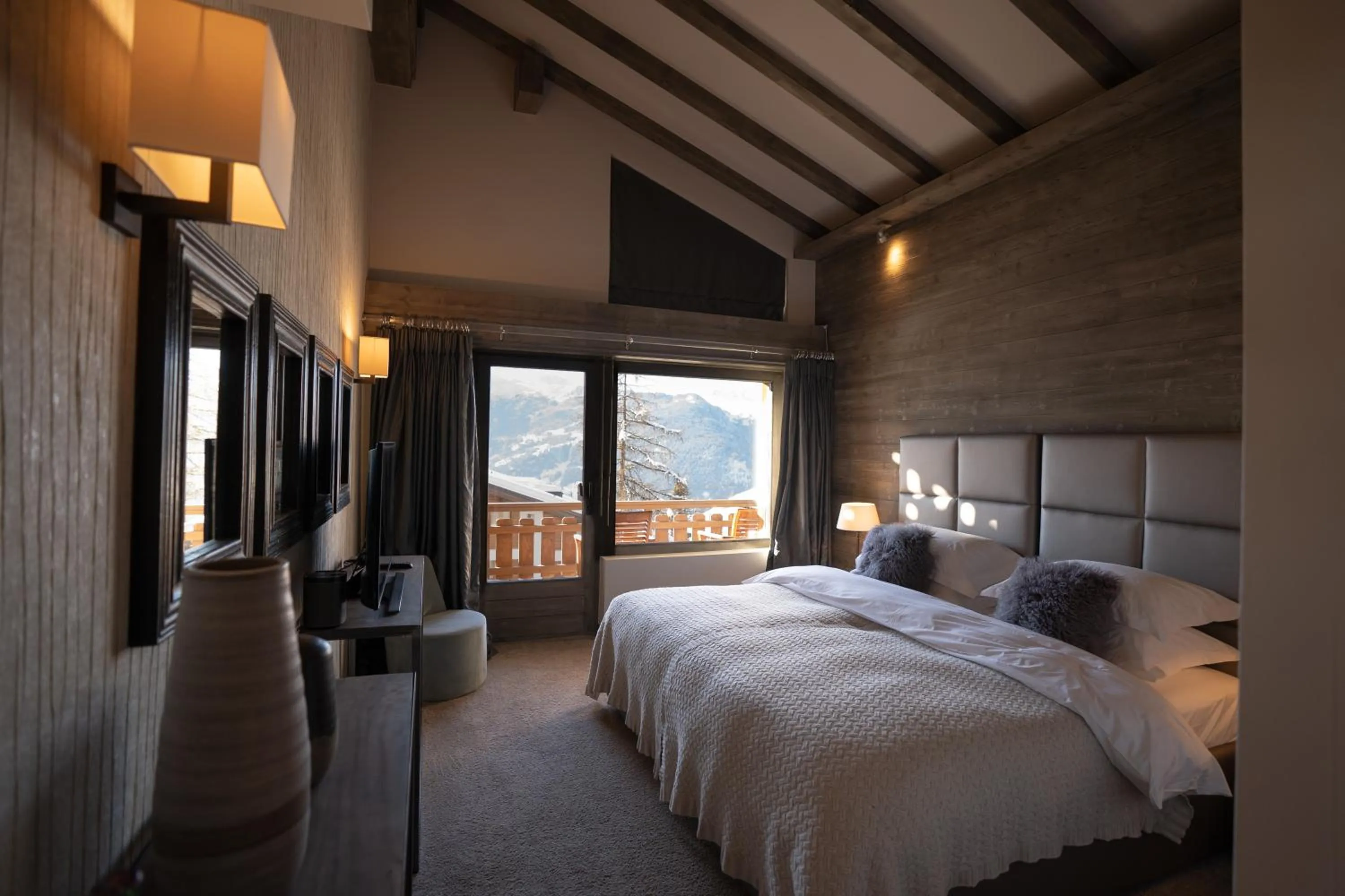 Bed in No 14 Verbier