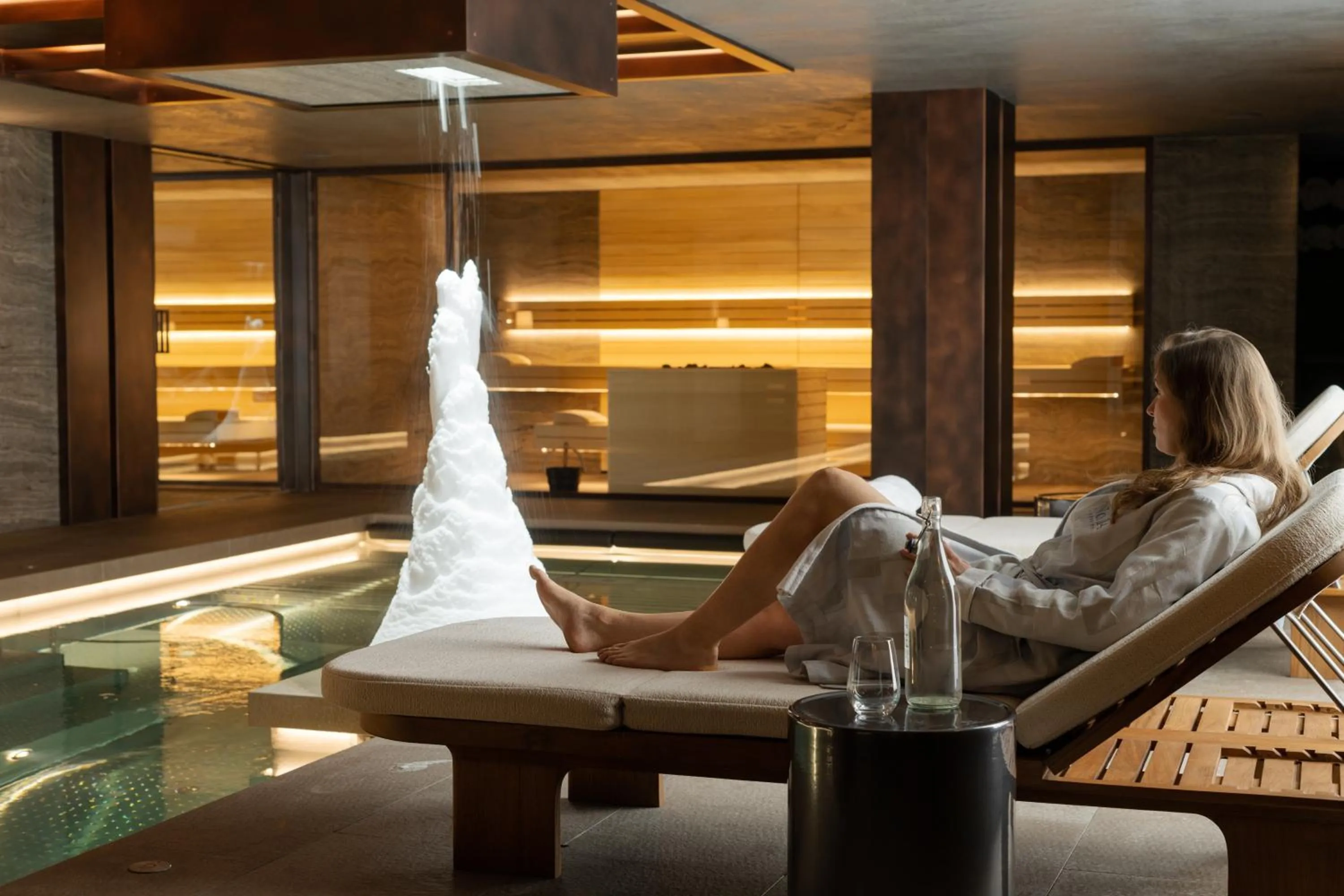 Swimming pool in No 14 Verbier