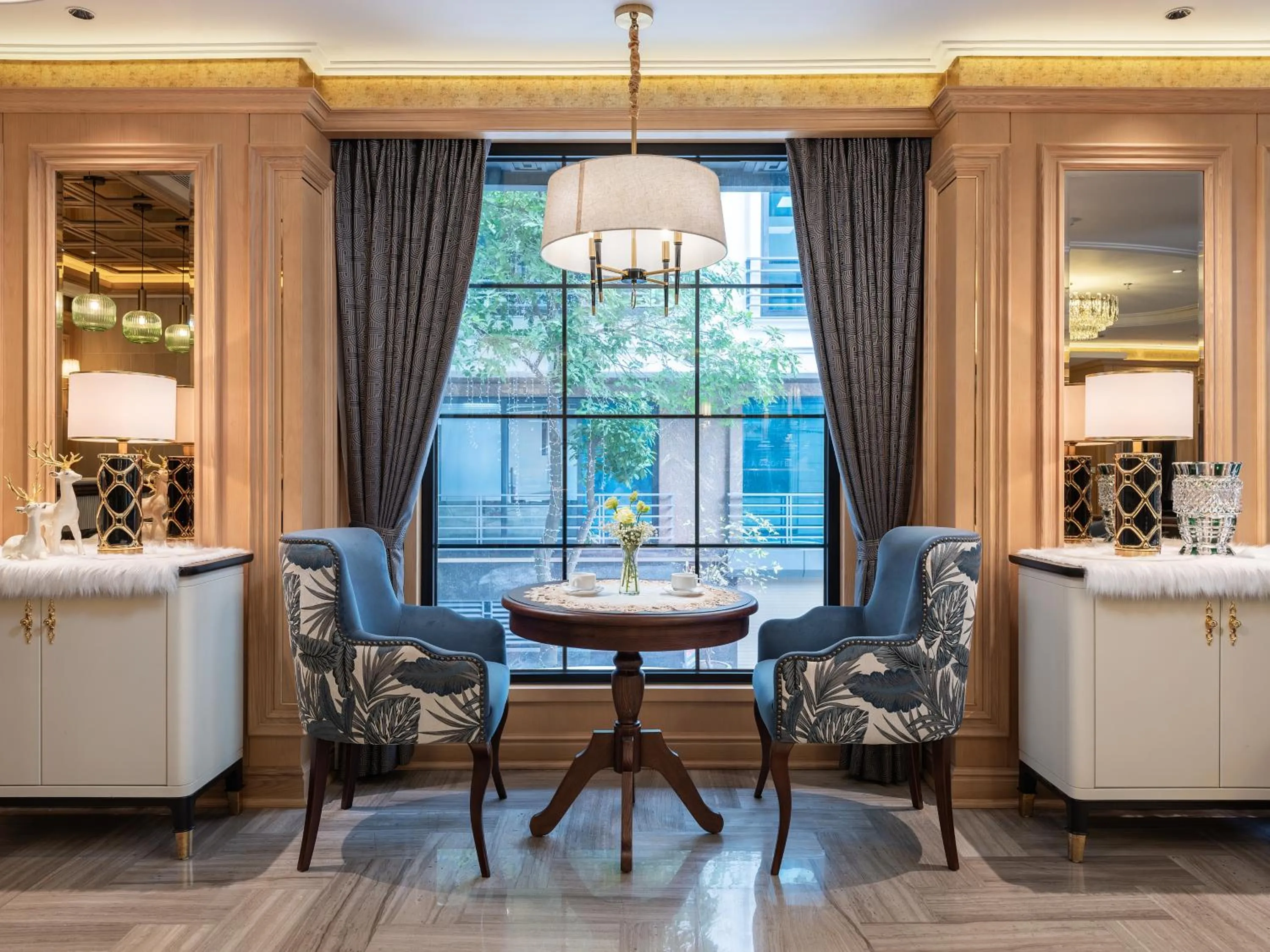 Lounge or bar in Saigon Aroma Hotel