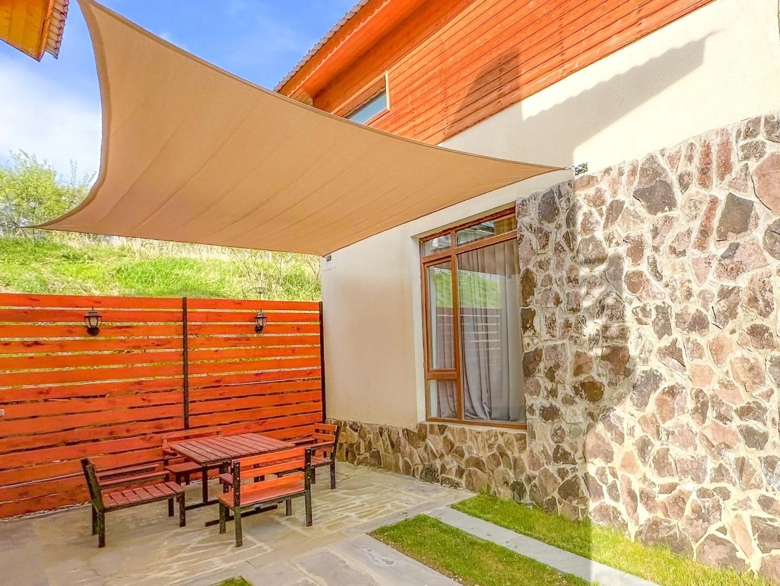 Property building in Villa Mtashi